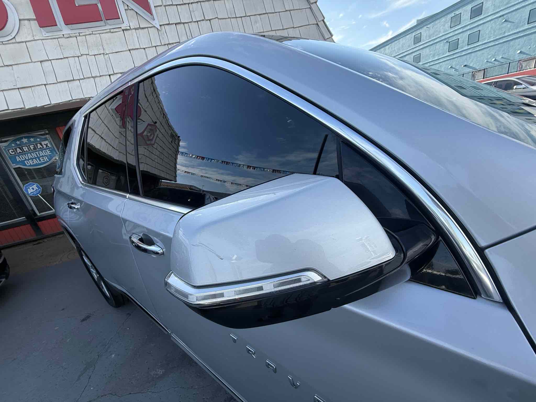 2018 Chevrolet Traverse Premier photo 32