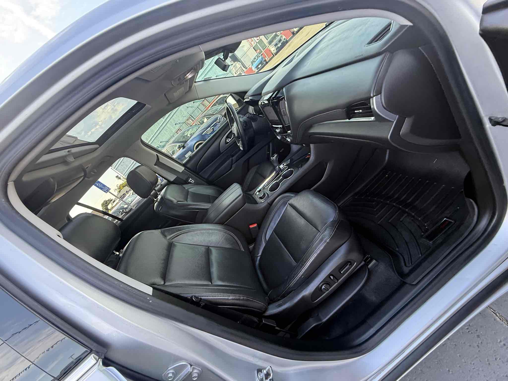2018 Chevrolet Traverse Premier photo 57
