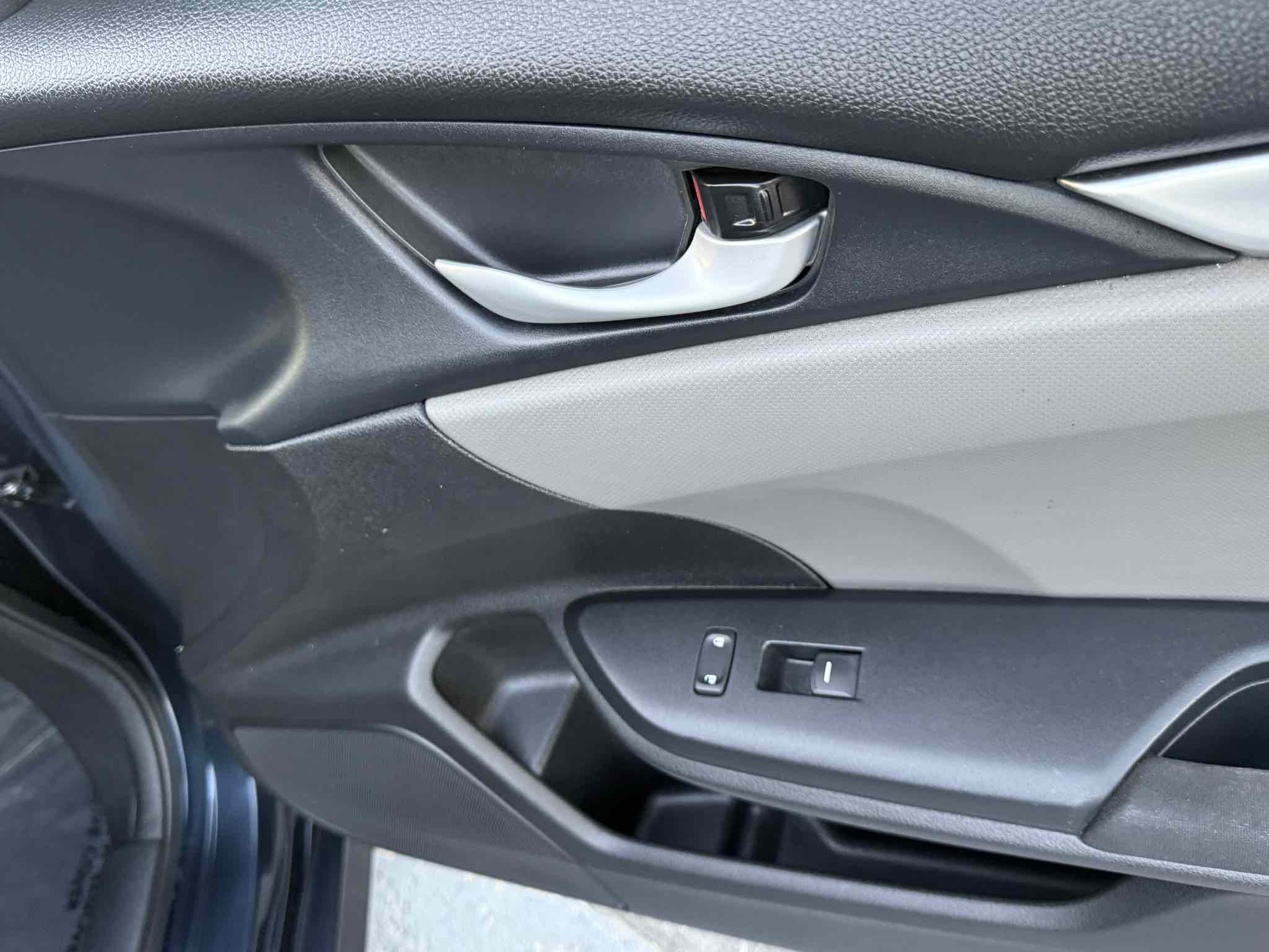 2016 Honda Civic LX photo 23