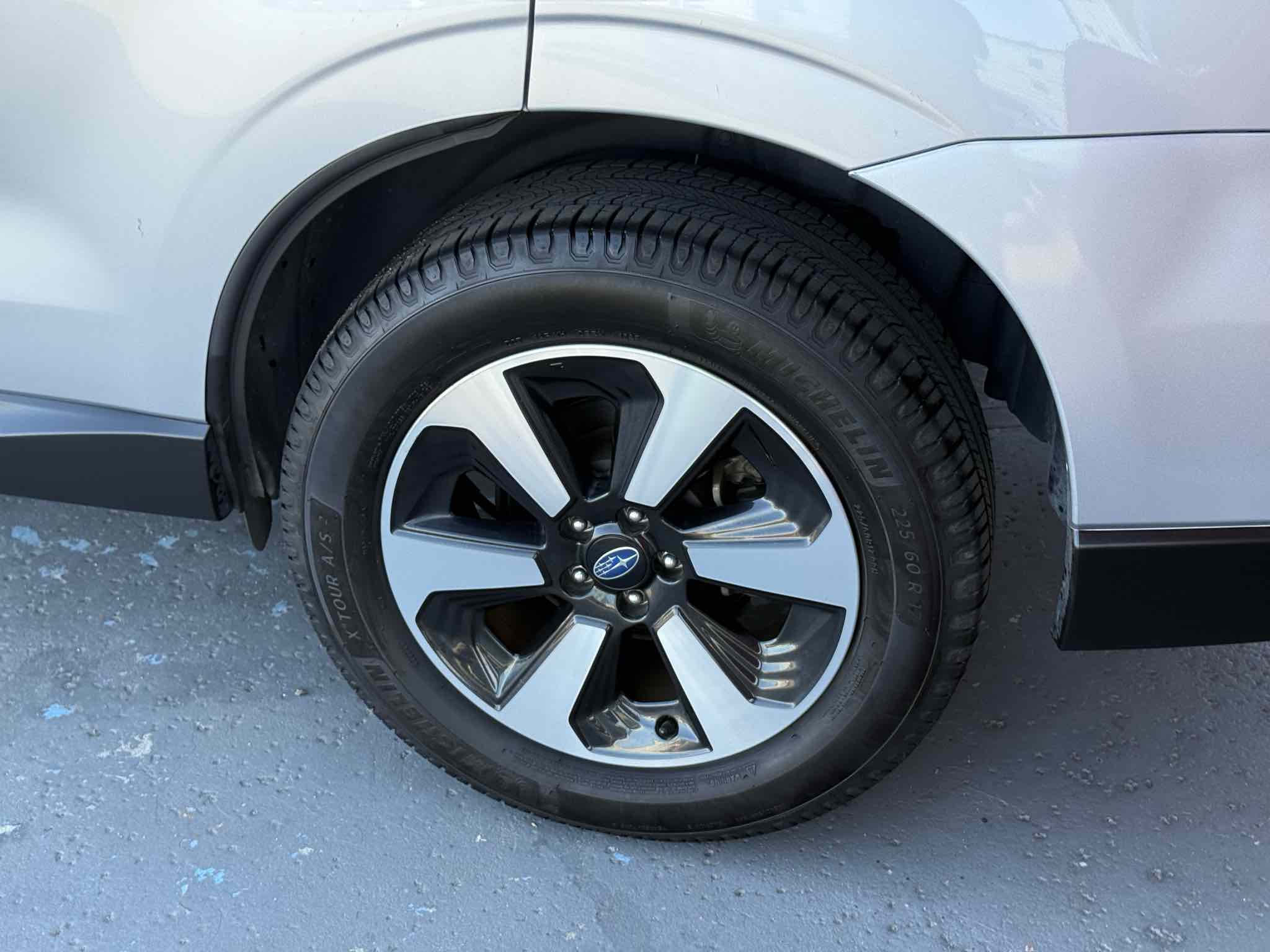 2018 Subaru Forester 2.5i photo 18
