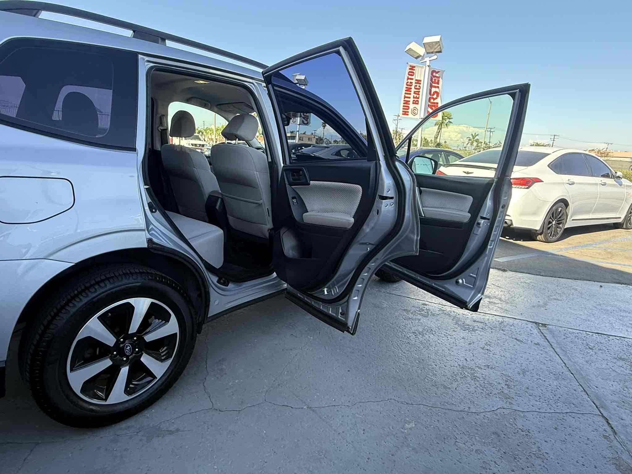 2018 Subaru Forester 2.5i photo 36