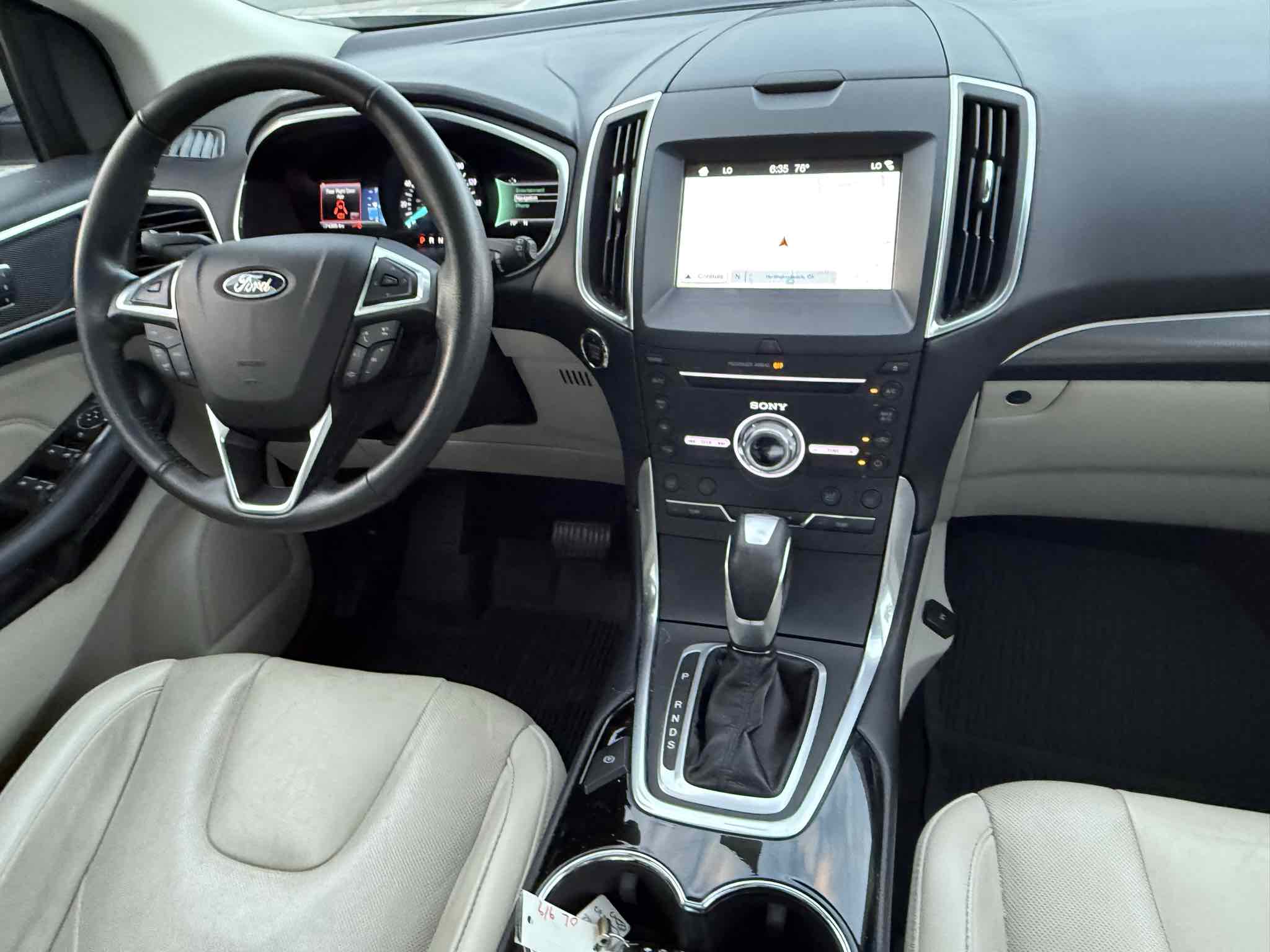 2017 Ford Edge Titanium photo 60