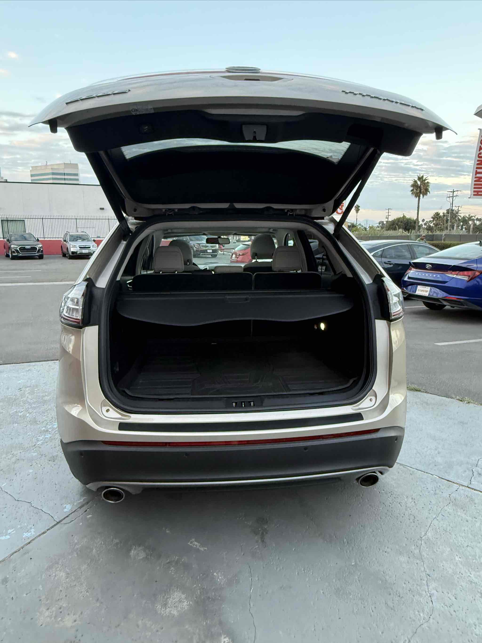 2017 Ford Edge Titanium photo 65