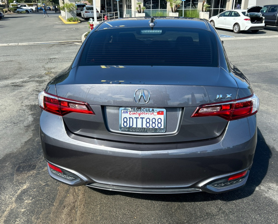 2018 Acura ILX Base Plus photo 13