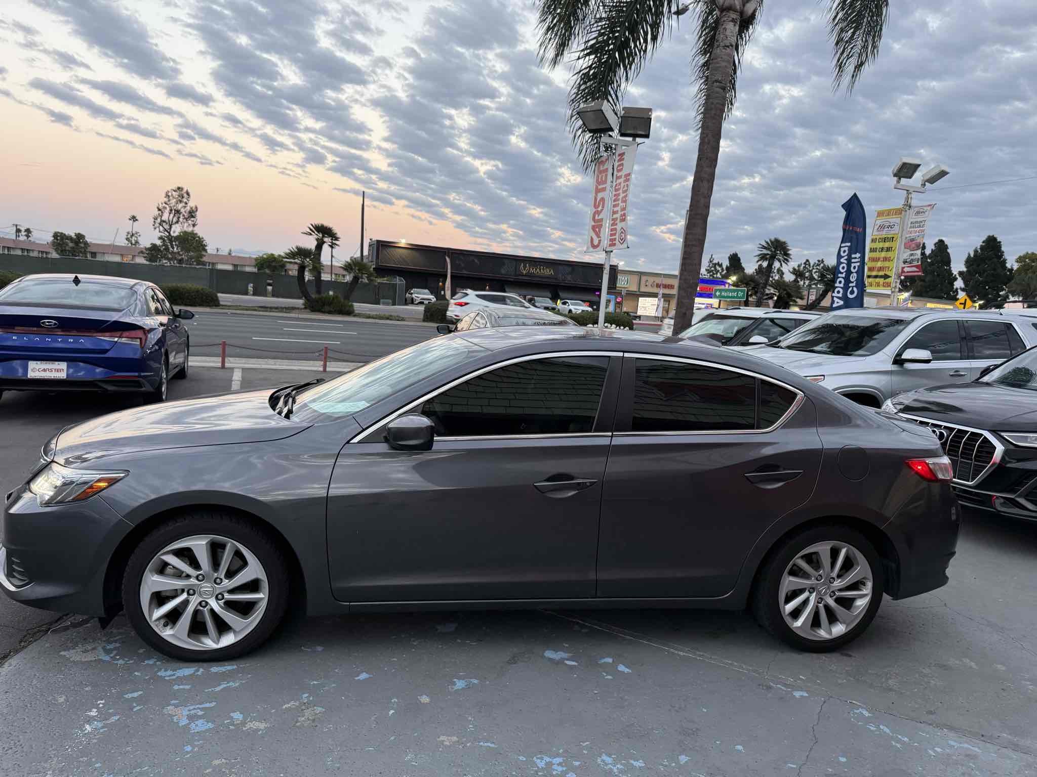 2018 Acura ILX Base Plus photo 19