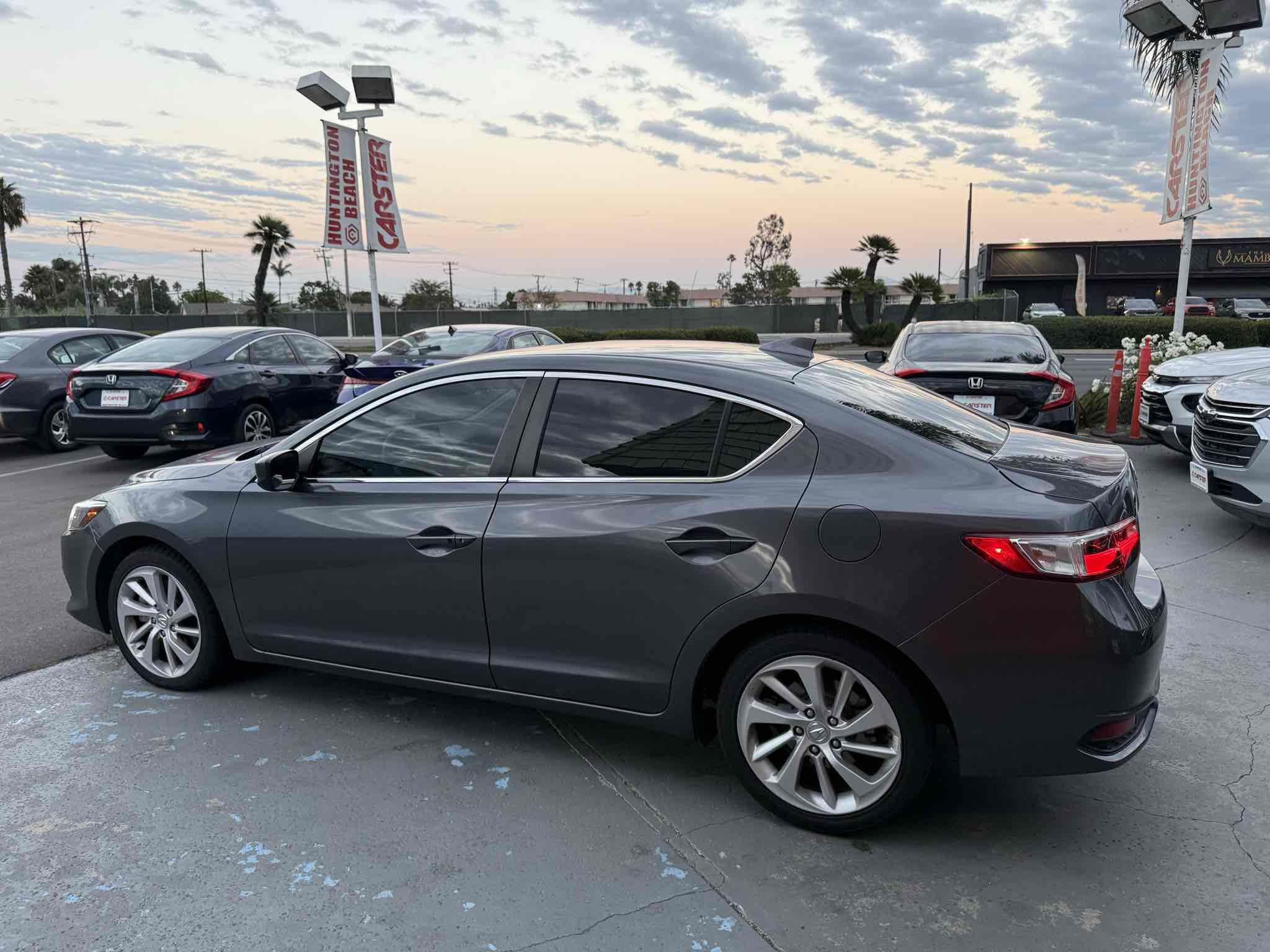 2018 Acura ILX Base Plus photo 21