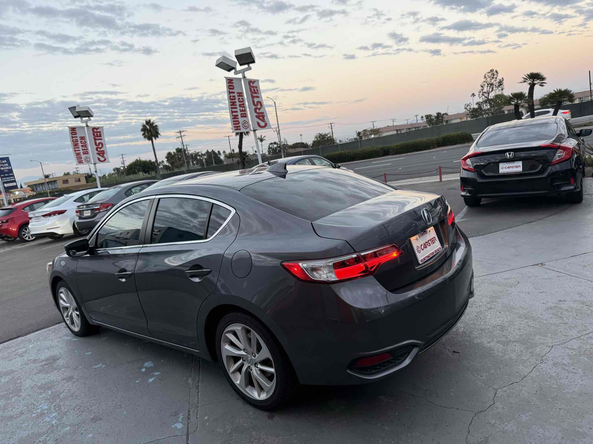 2018 Acura ILX Base Plus photo 22