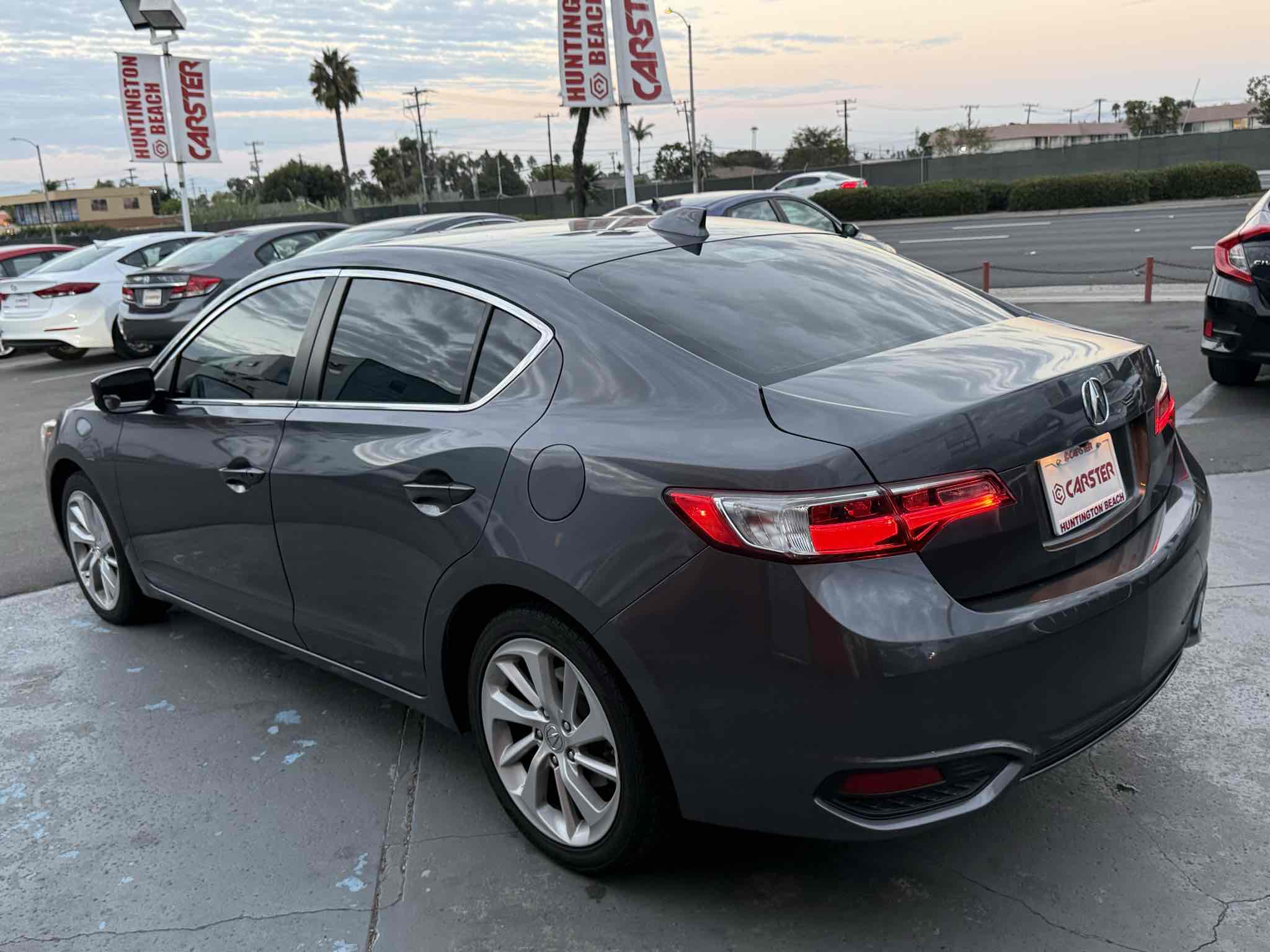 2018 Acura ILX Base Plus photo 23