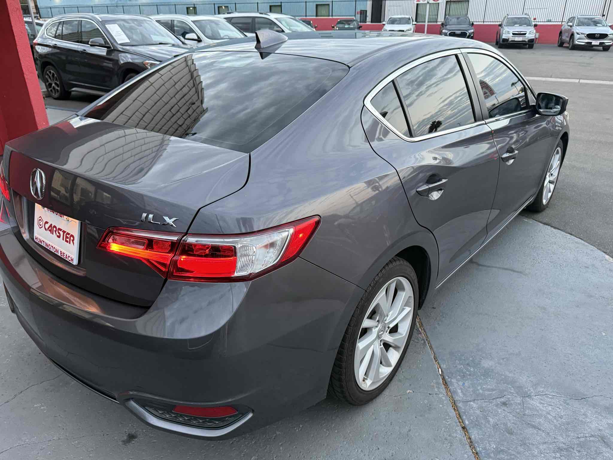 2018 Acura ILX Base Plus photo 29
