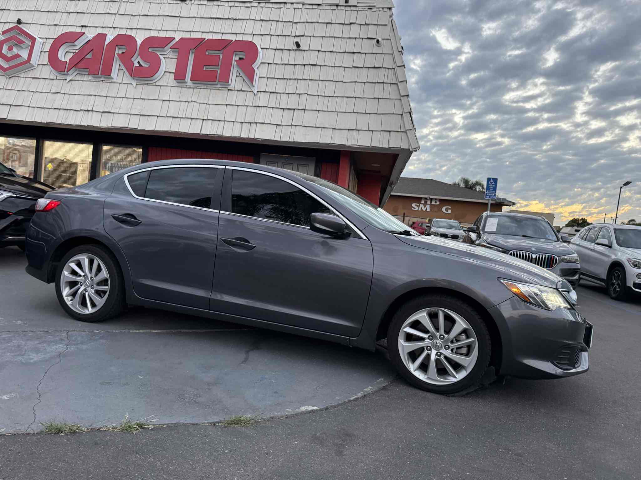 2018 Acura ILX Base Plus photo 31