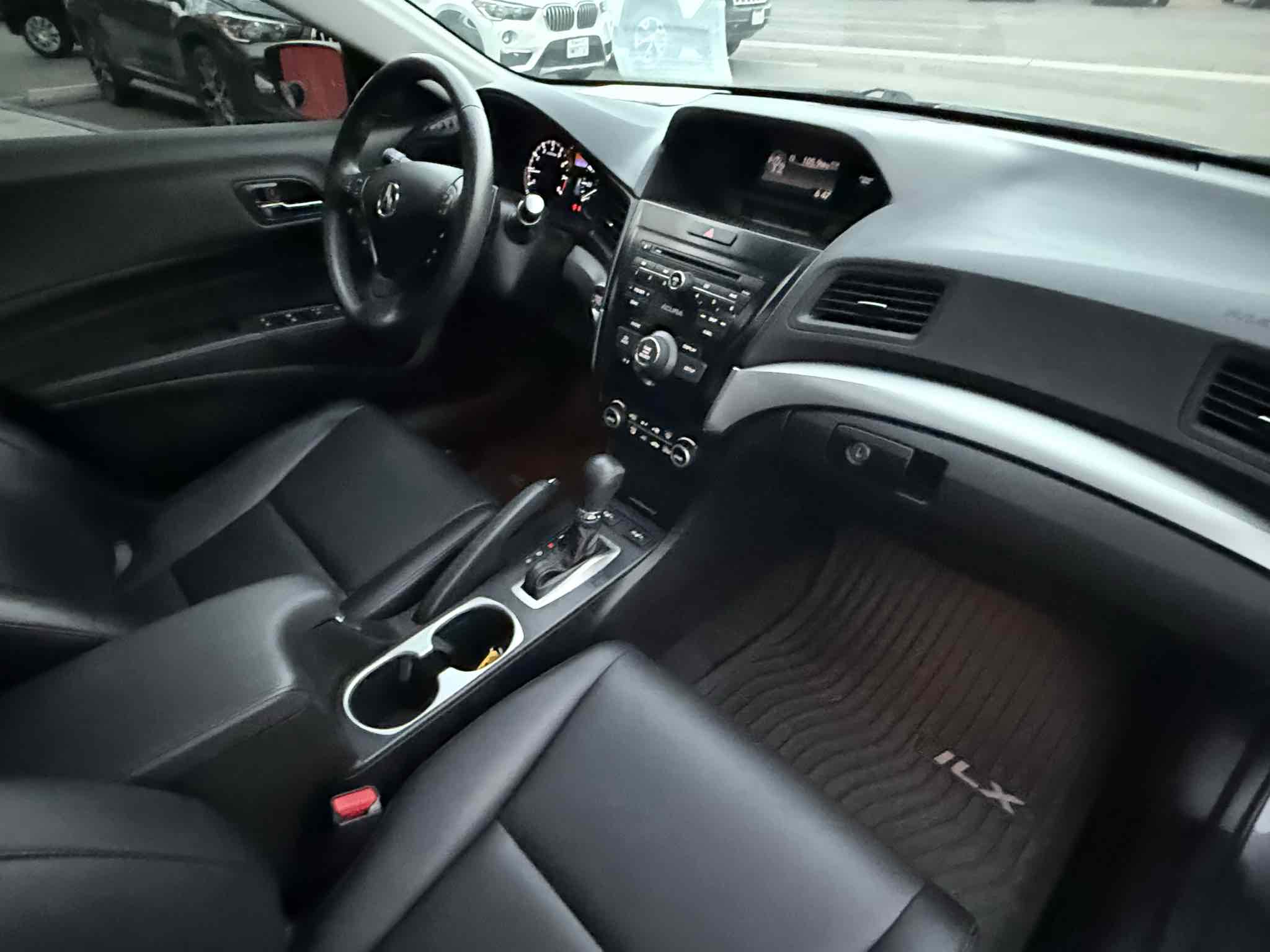 2018 Acura ILX Base Plus photo 43