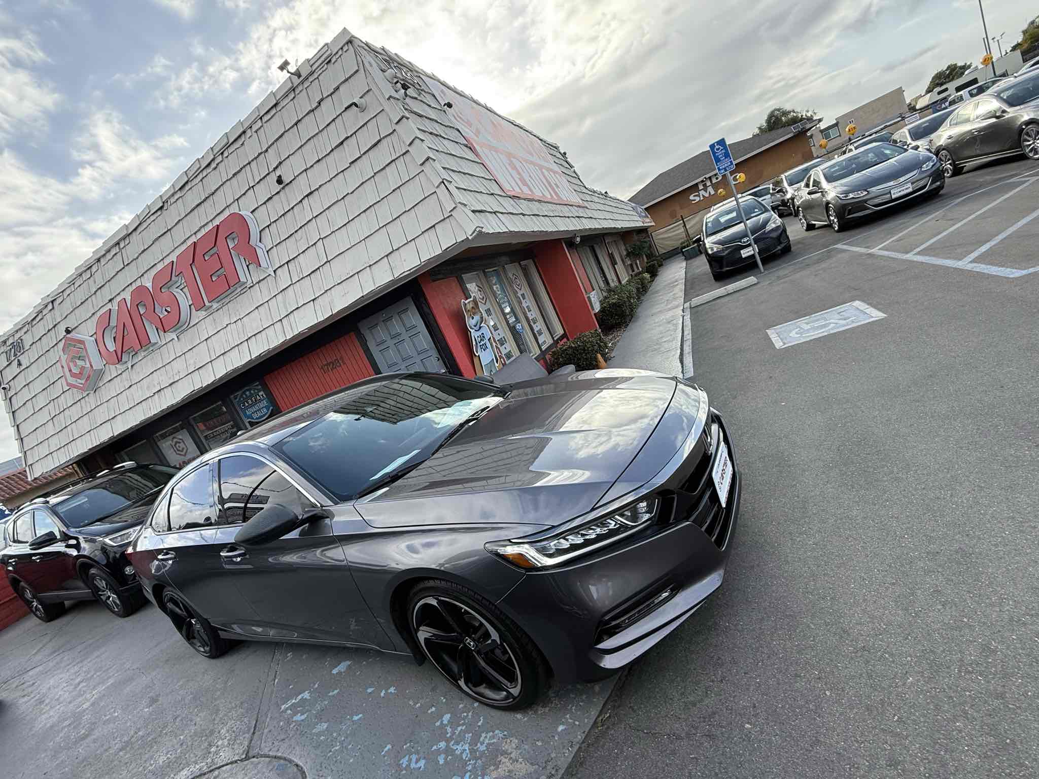 2018 Honda Accord Sport 1.5T photo 2