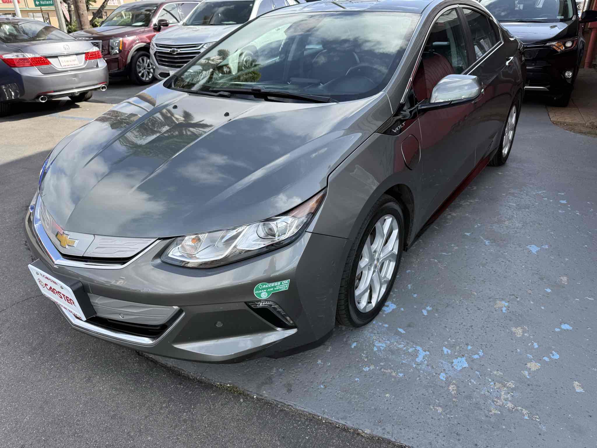 2017 Chevrolet Volt Premier photo 3