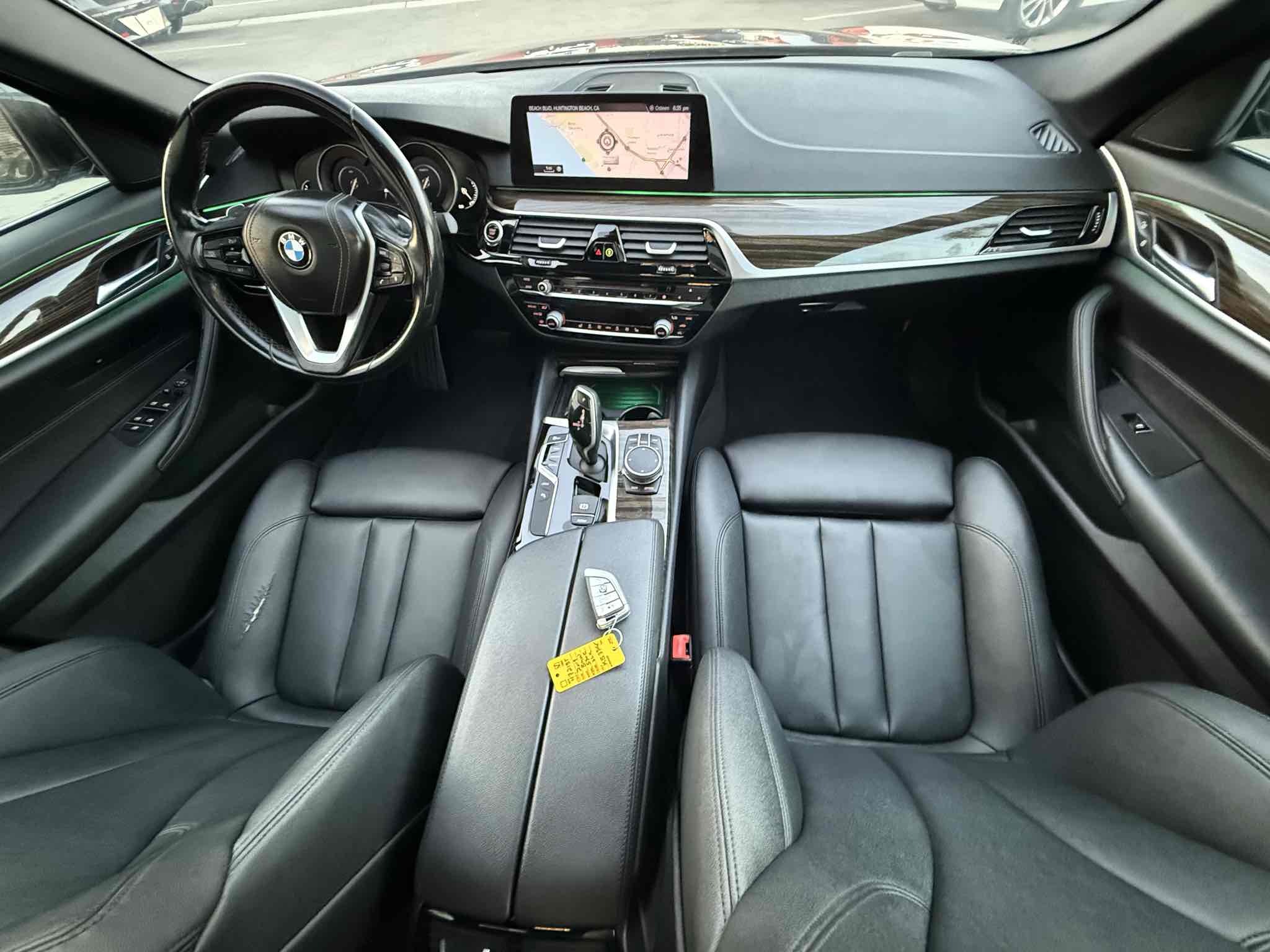 Photo 7 of this BMW 5 Series
