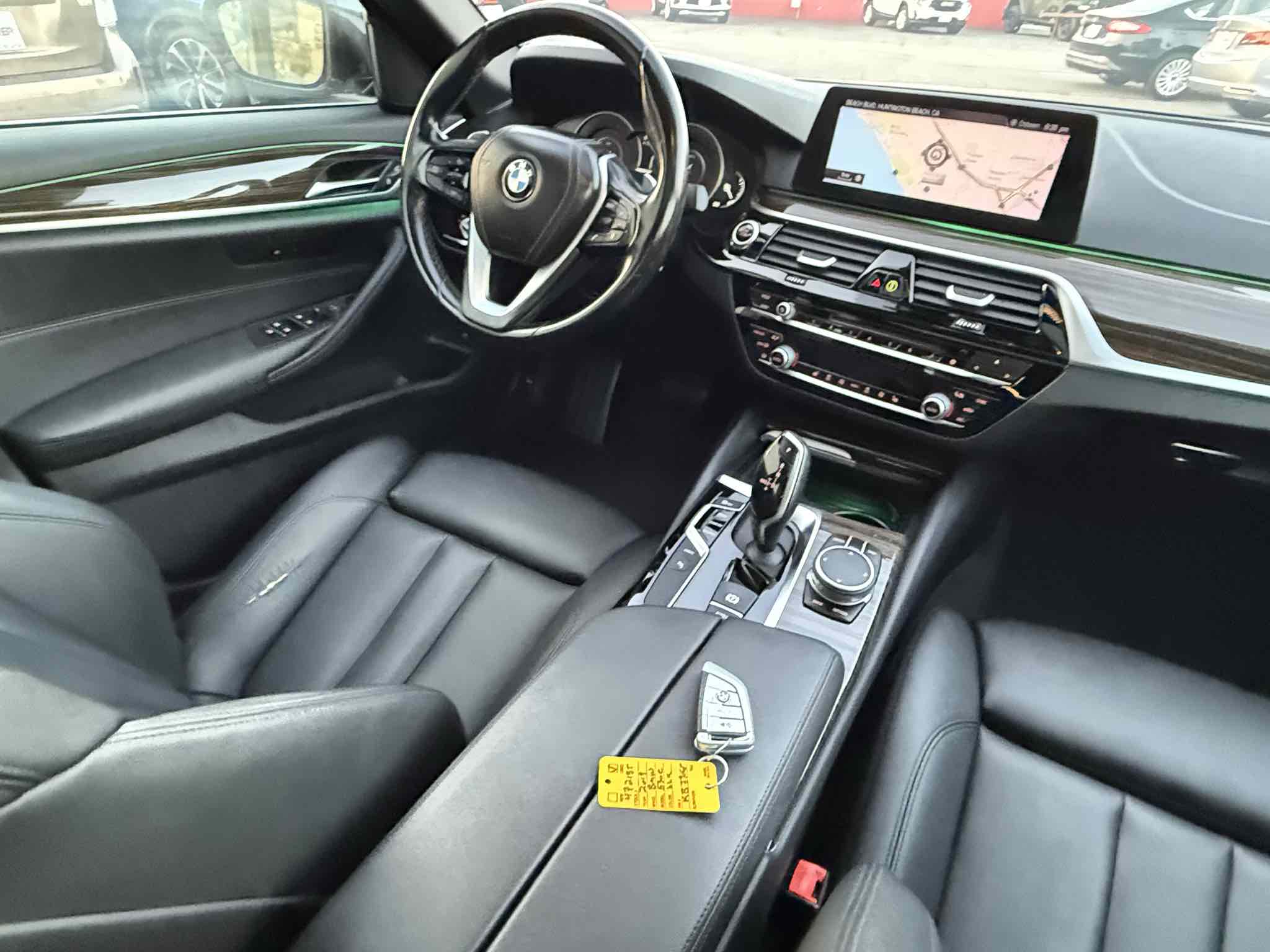 Photo 12 of this BMW 5 Series