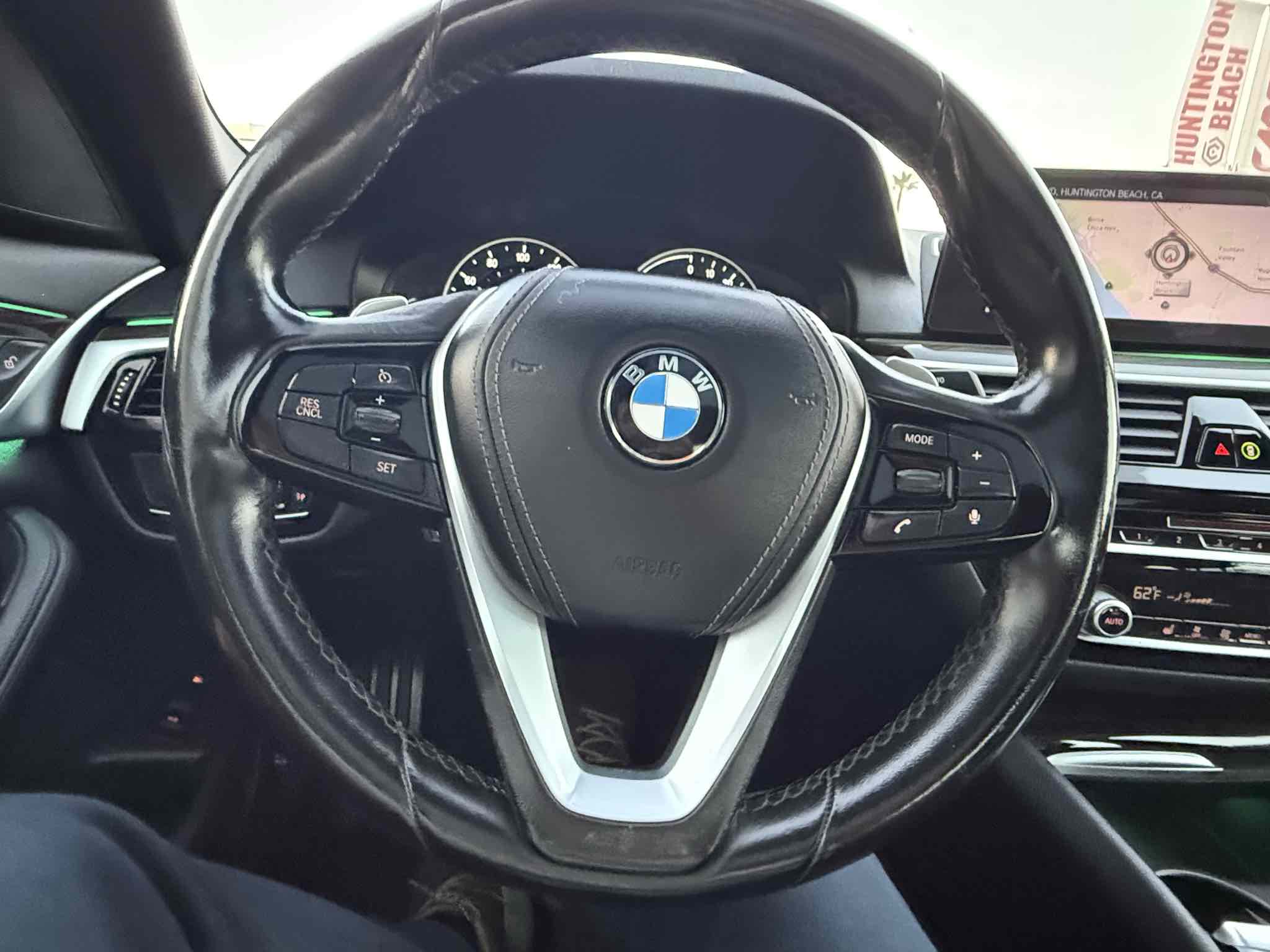 Photo 25 of this BMW 5 Series