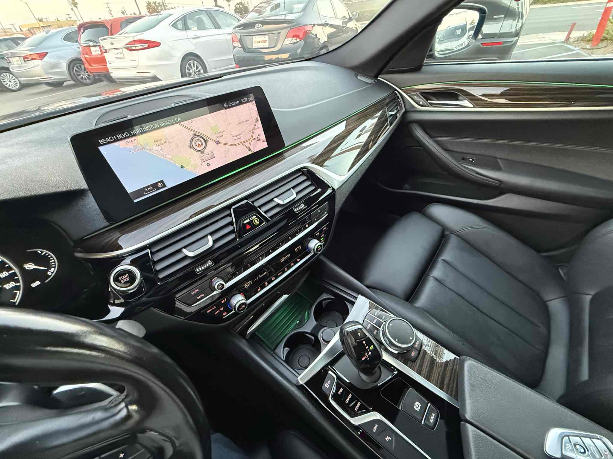 Photo 29 of this BMW 5 Series