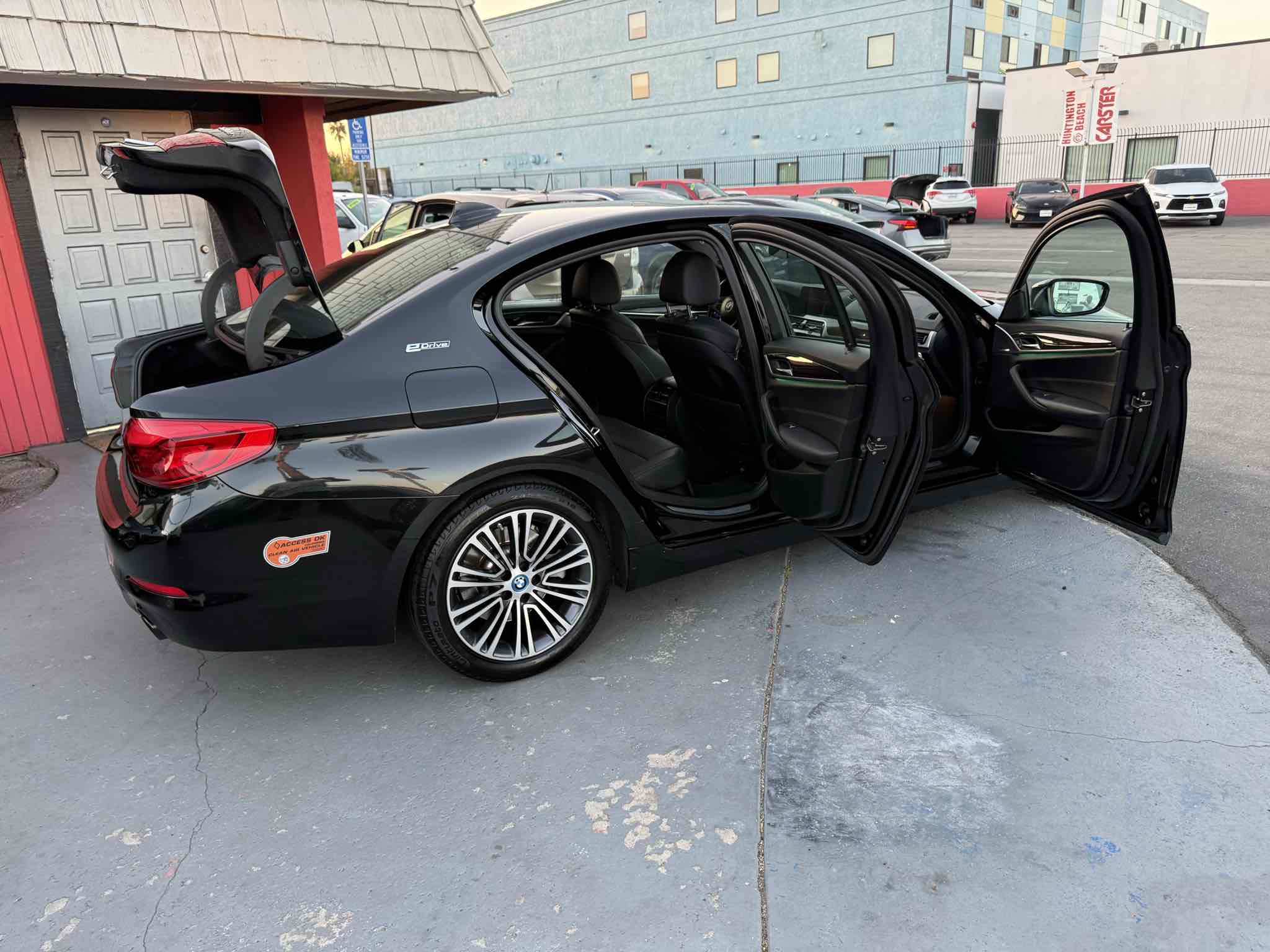 Photo 45 of this BMW 5 Series