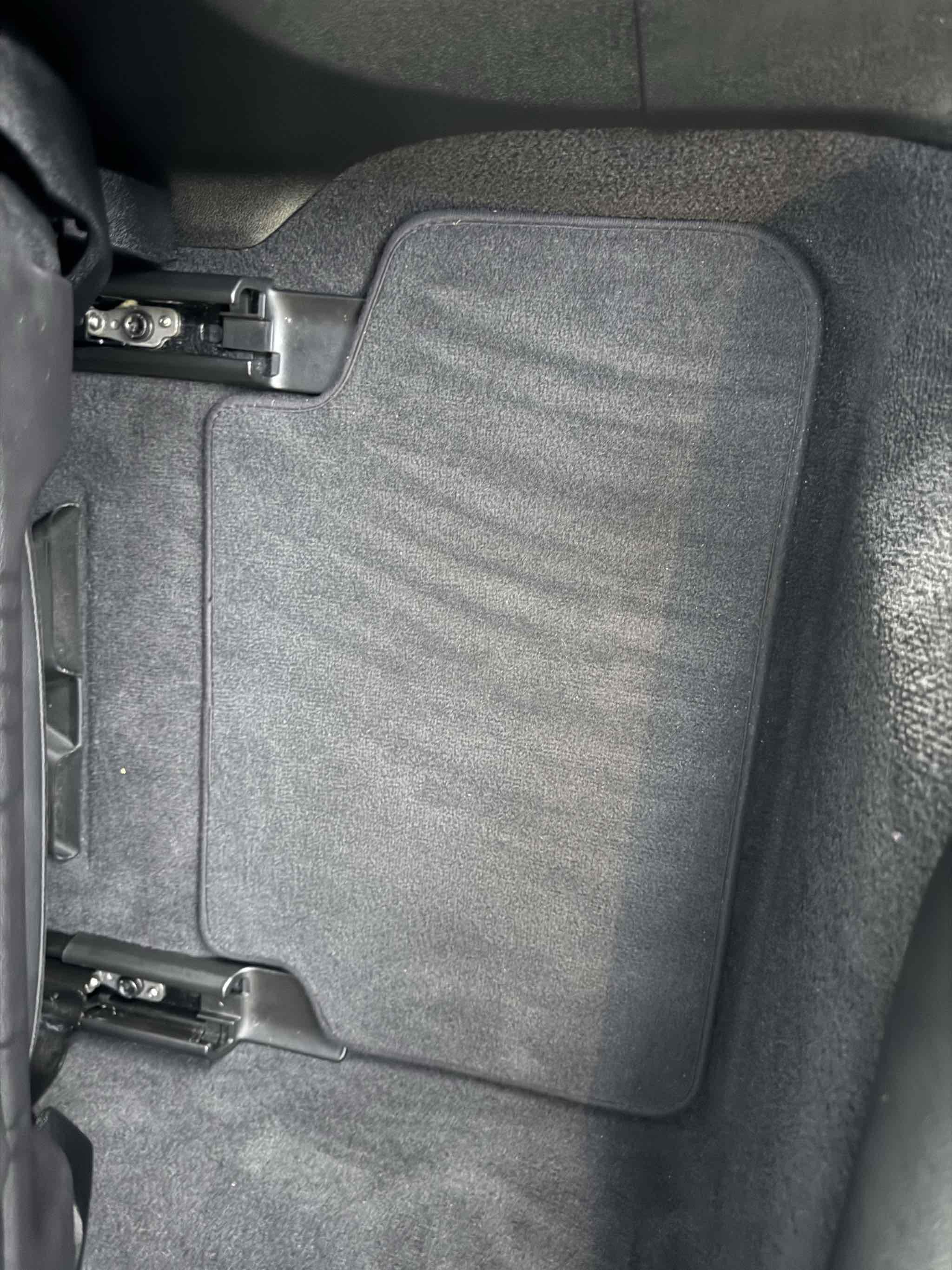 Photo 66 of this BMW 5 Series