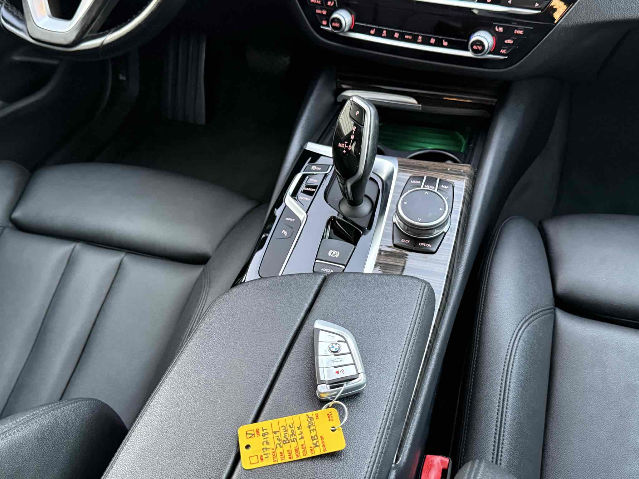Photo 67 of this BMW 5 Series