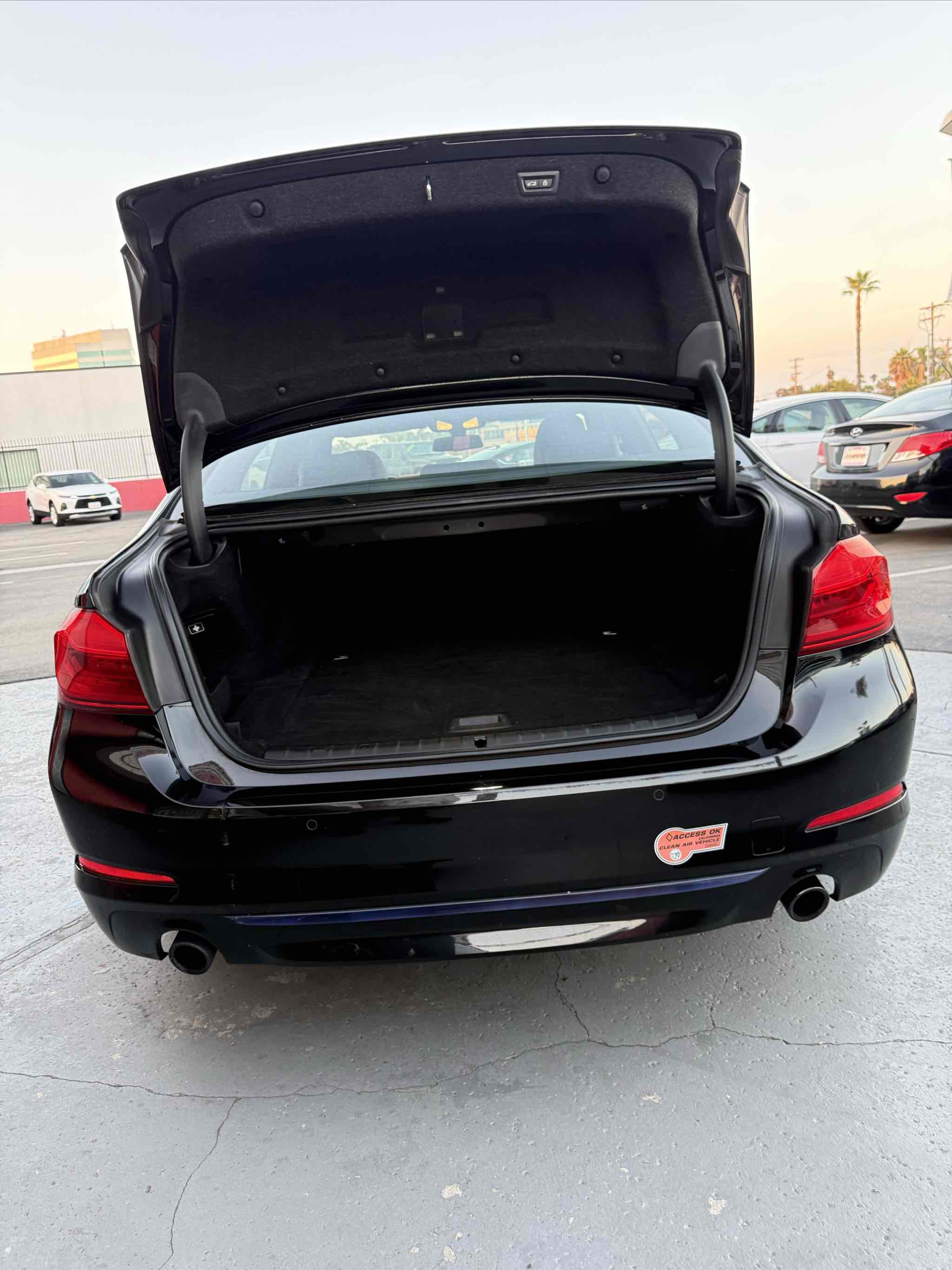 Photo 73 of this BMW 5 Series