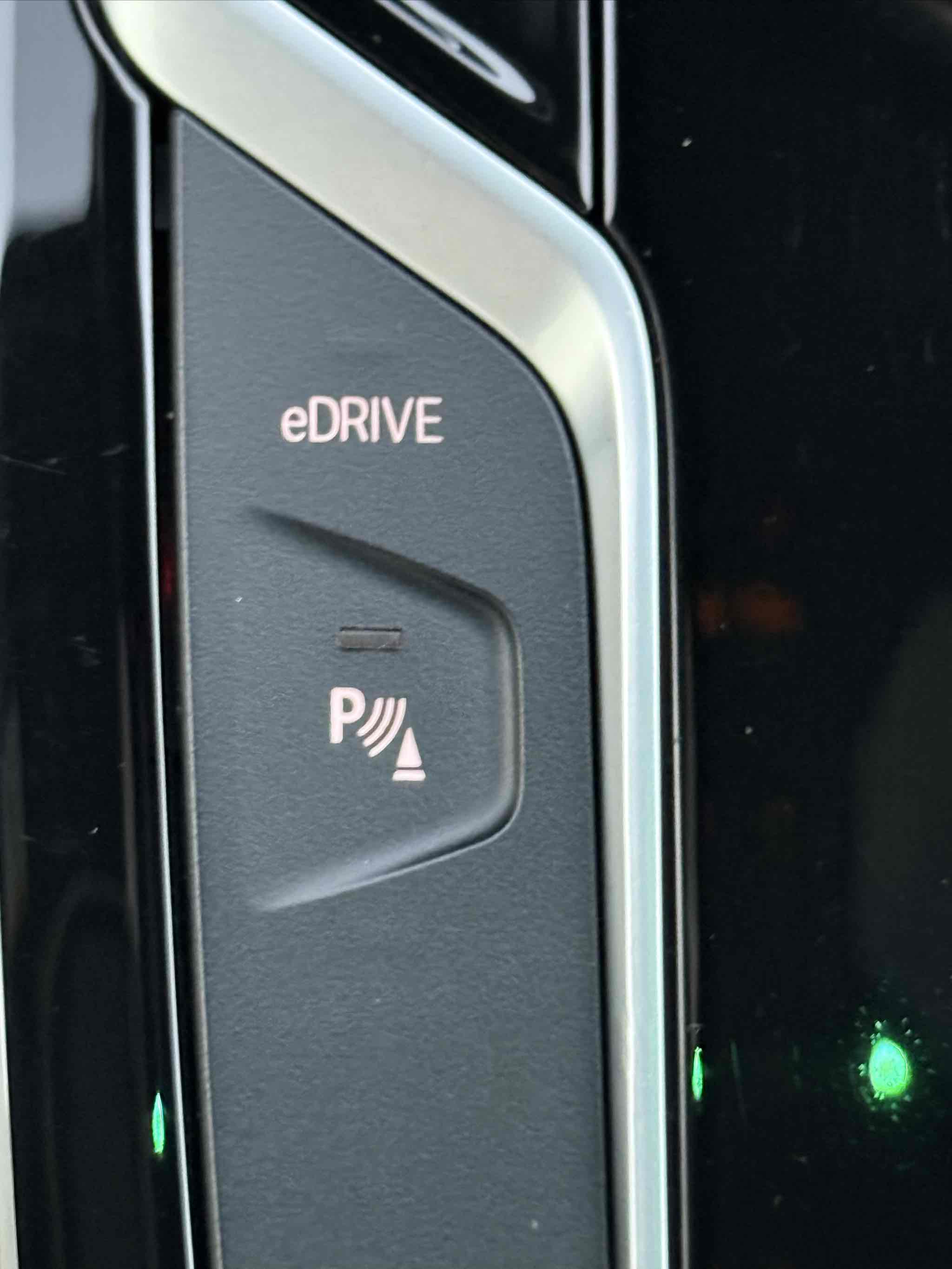 Photo 114 of this BMW 5 Series