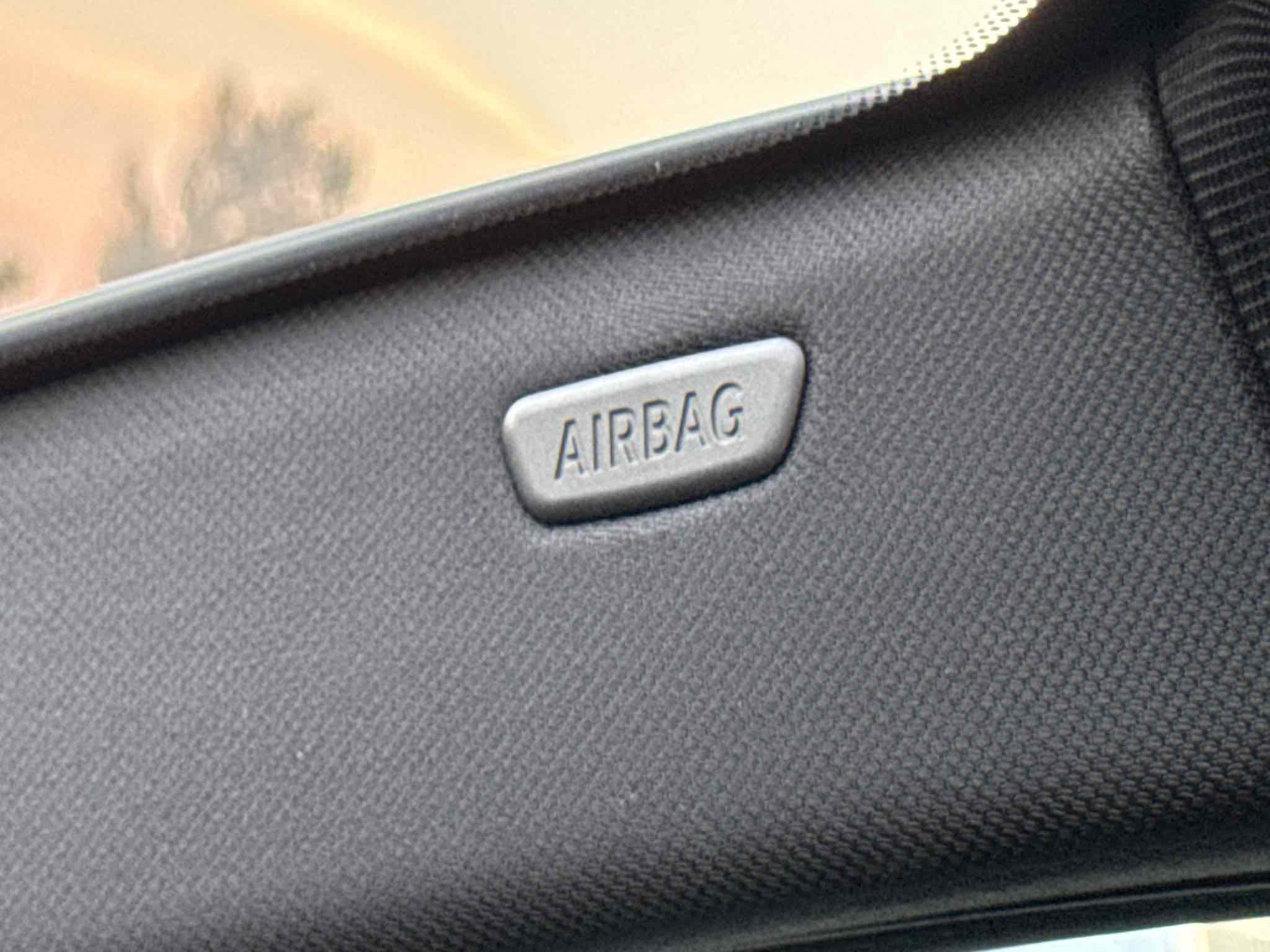 Photo 128 of this BMW 5 Series
