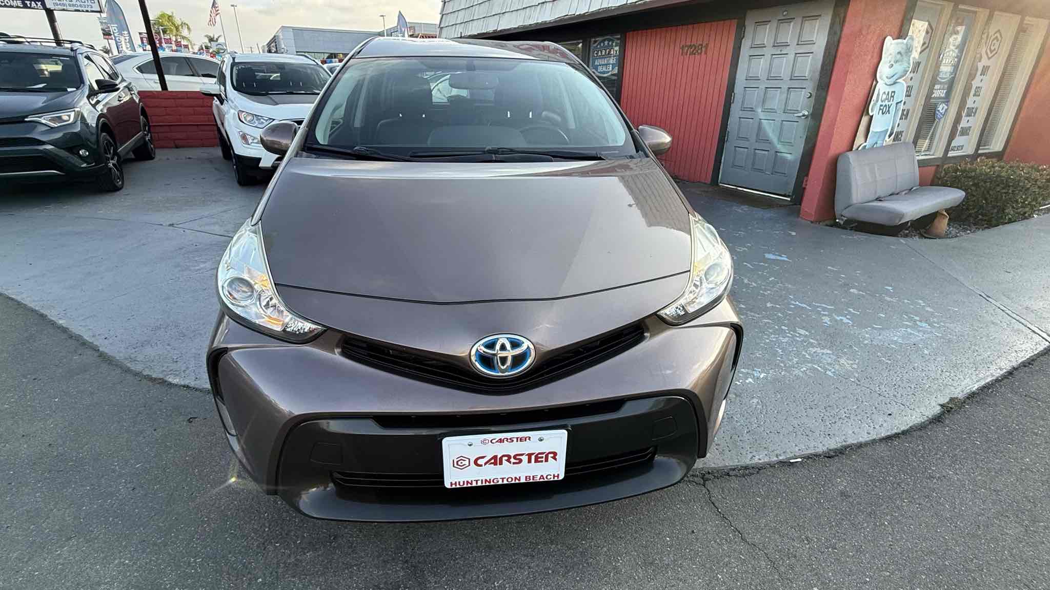 Photo 2 of this Toyota Prius v