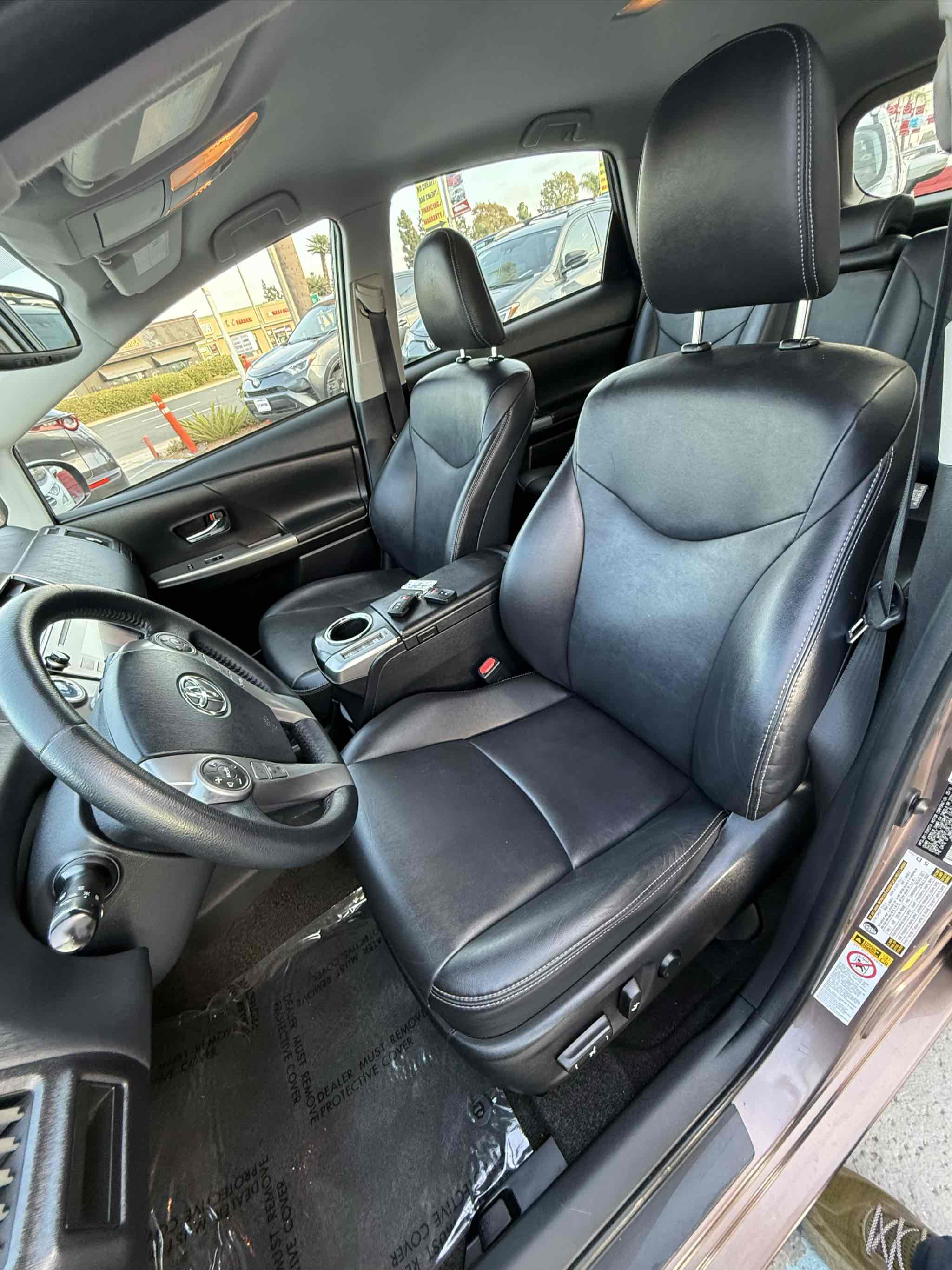 Photo 19 of this Toyota Prius v