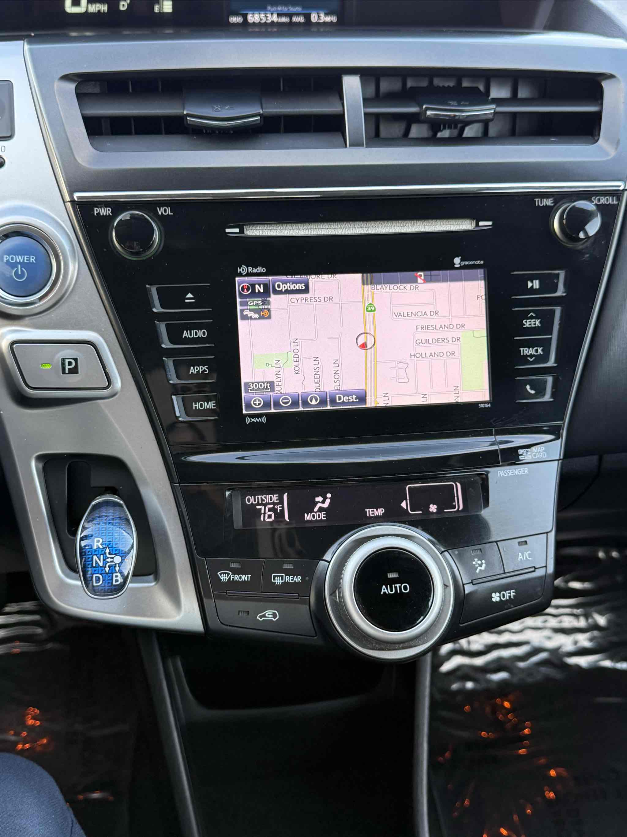 Photo 25 of this Toyota Prius v