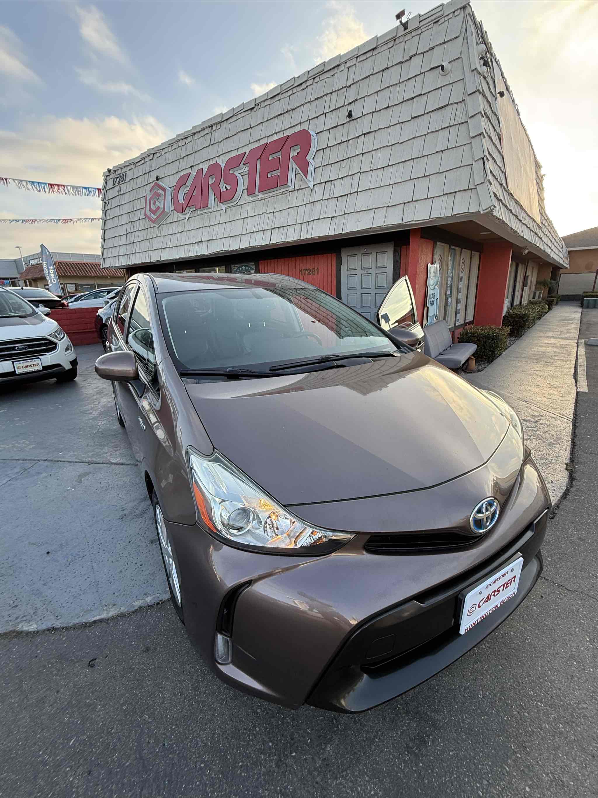 Photo 29 of this Toyota Prius v
