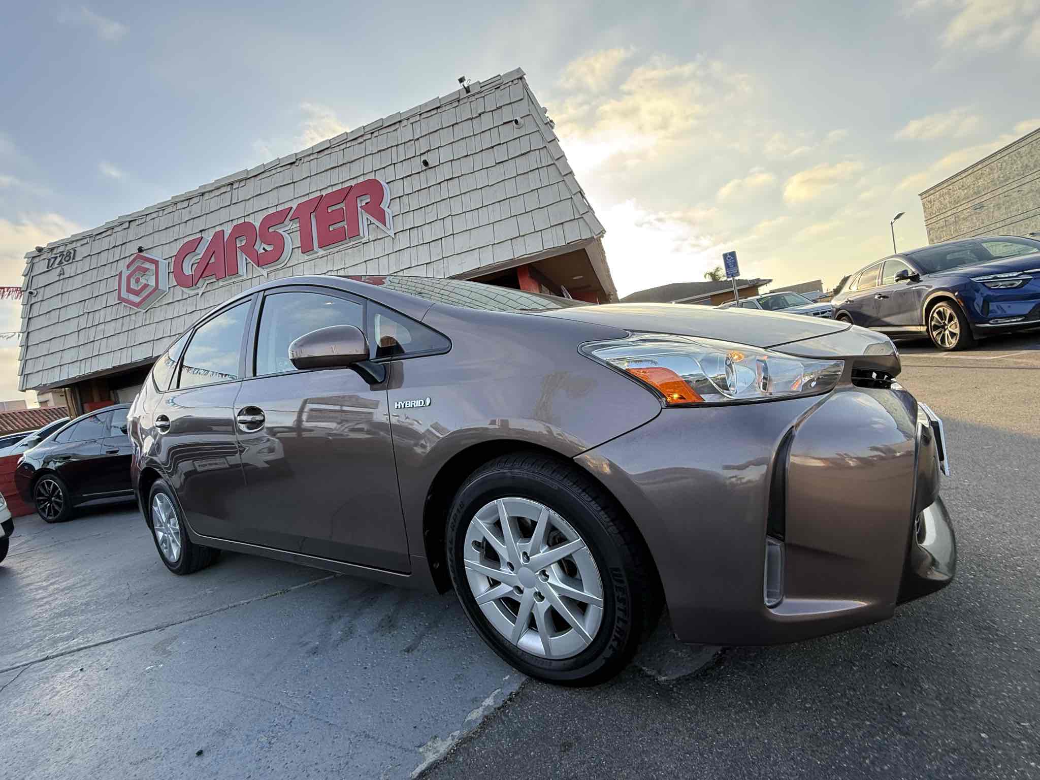 Photo 30 of this Toyota Prius v