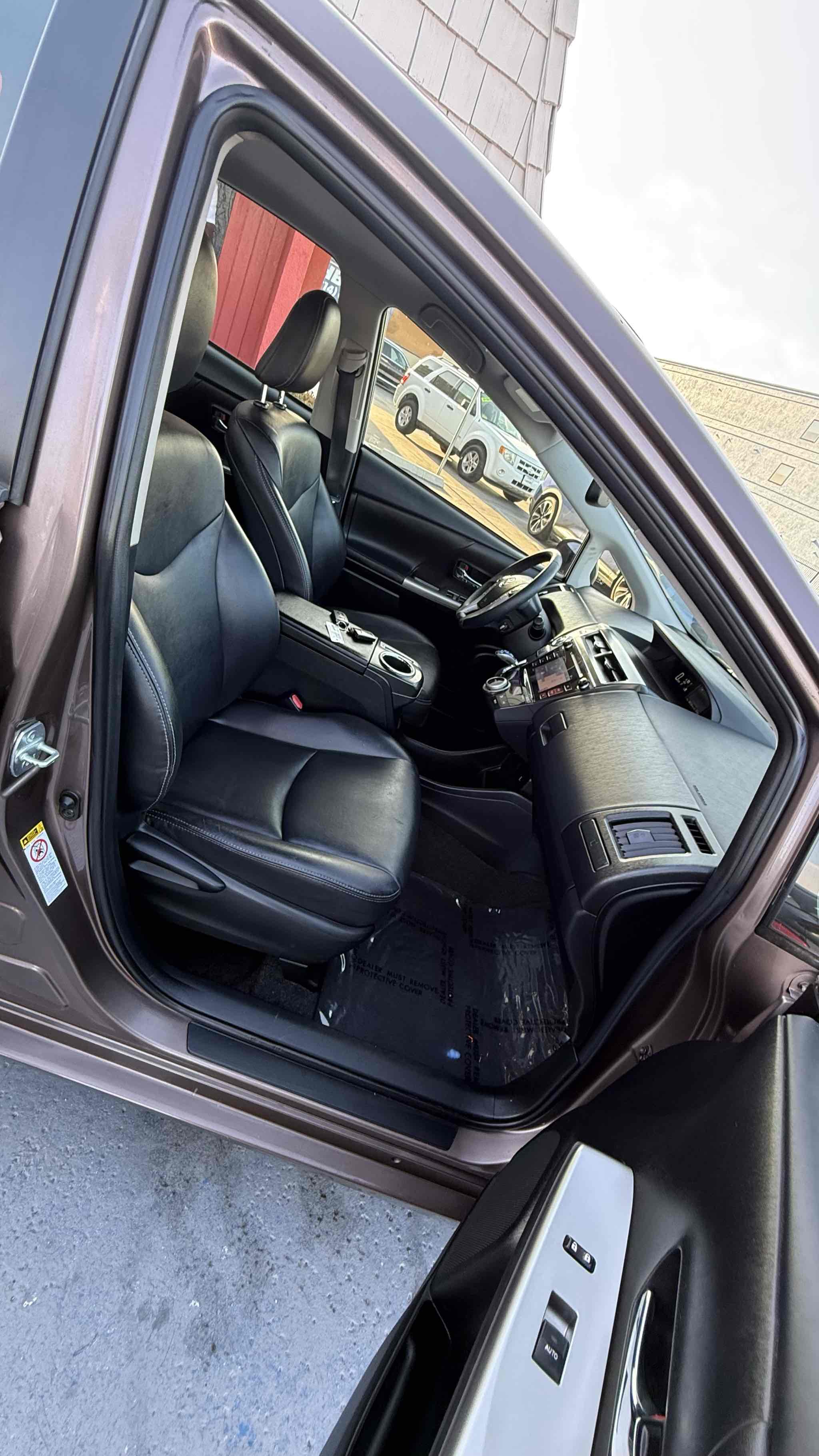 Photo 49 of this Toyota Prius v