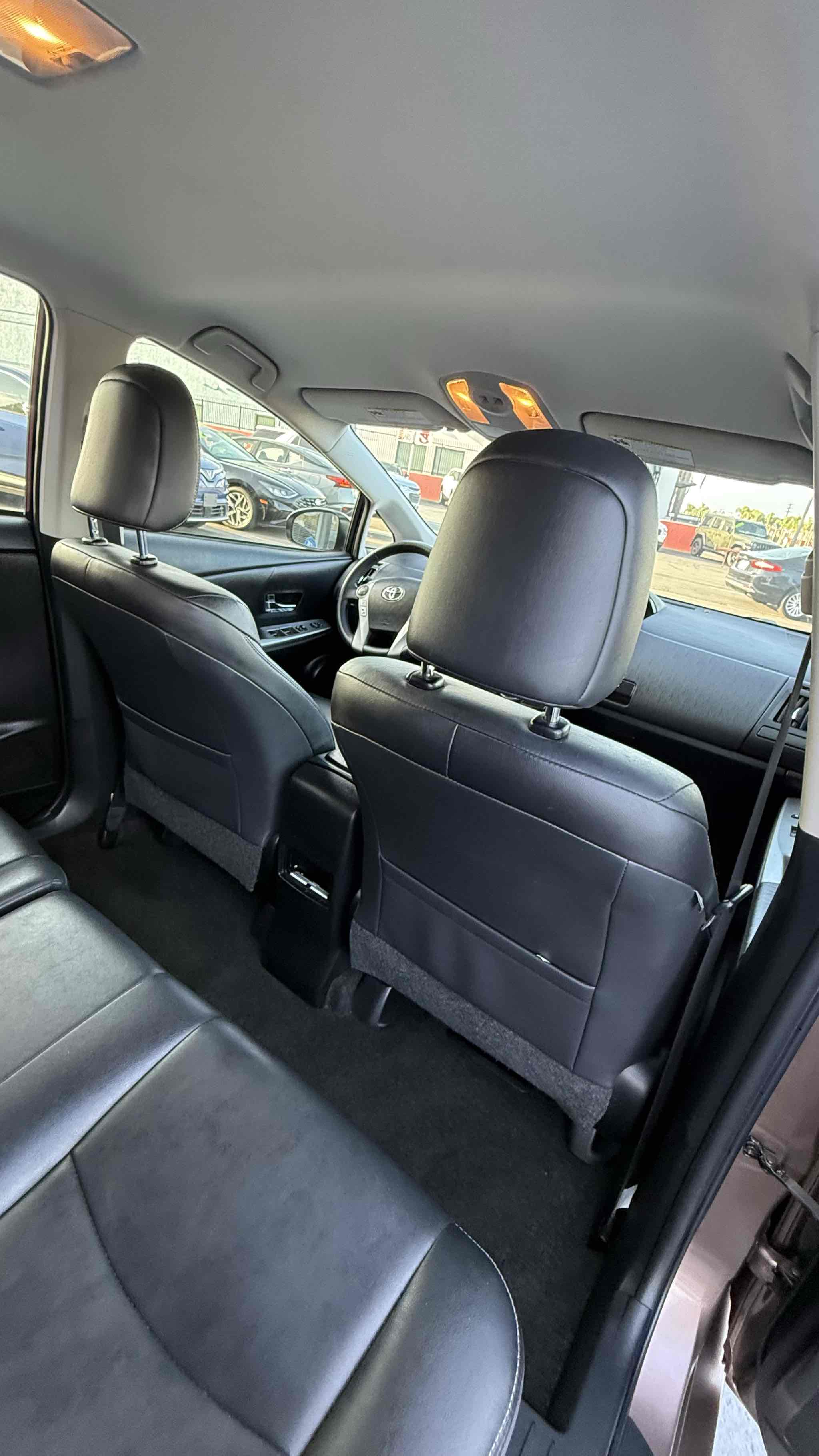 Photo 58 of this Toyota Prius v