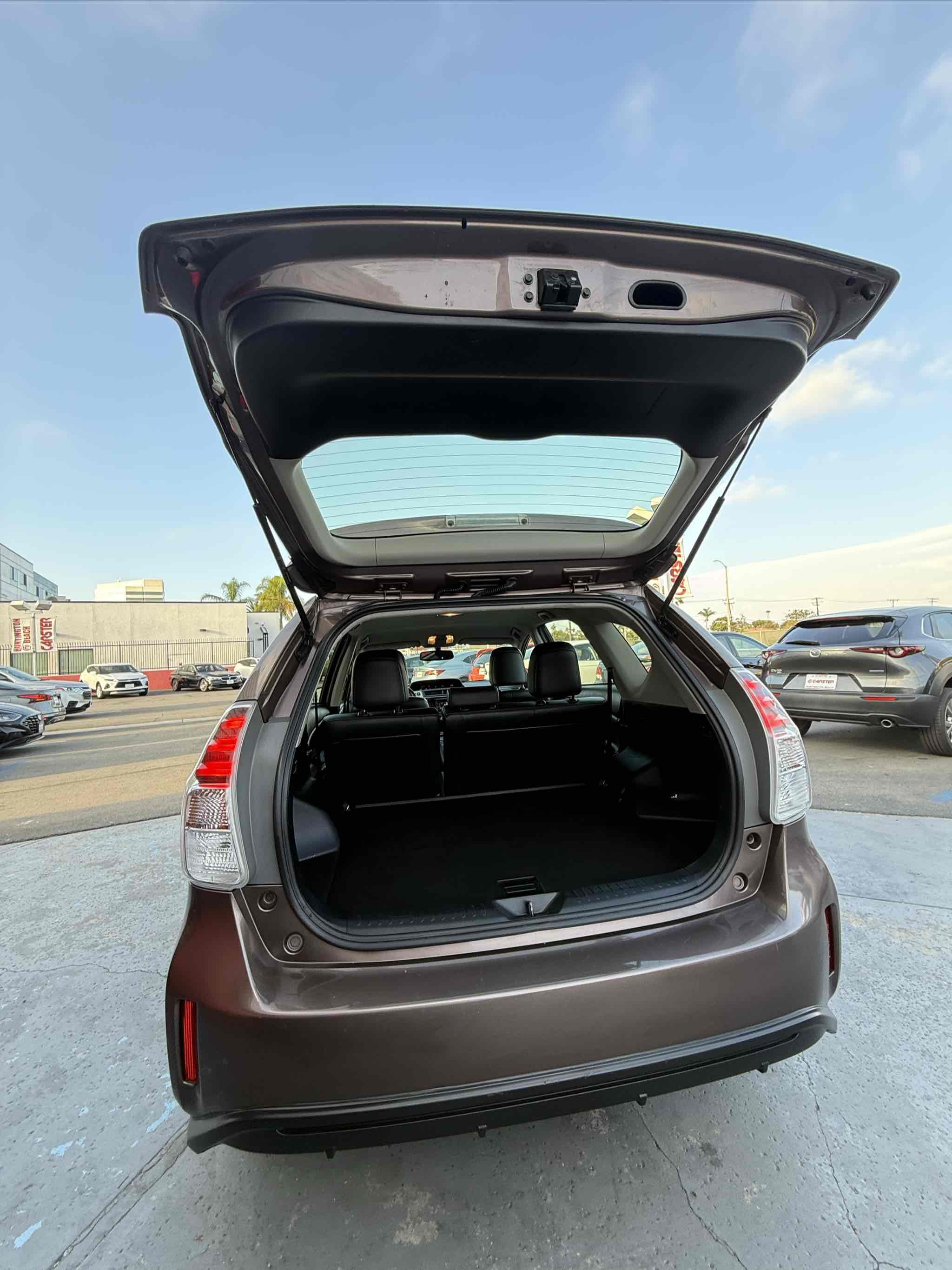 Photo 70 of this Toyota Prius v