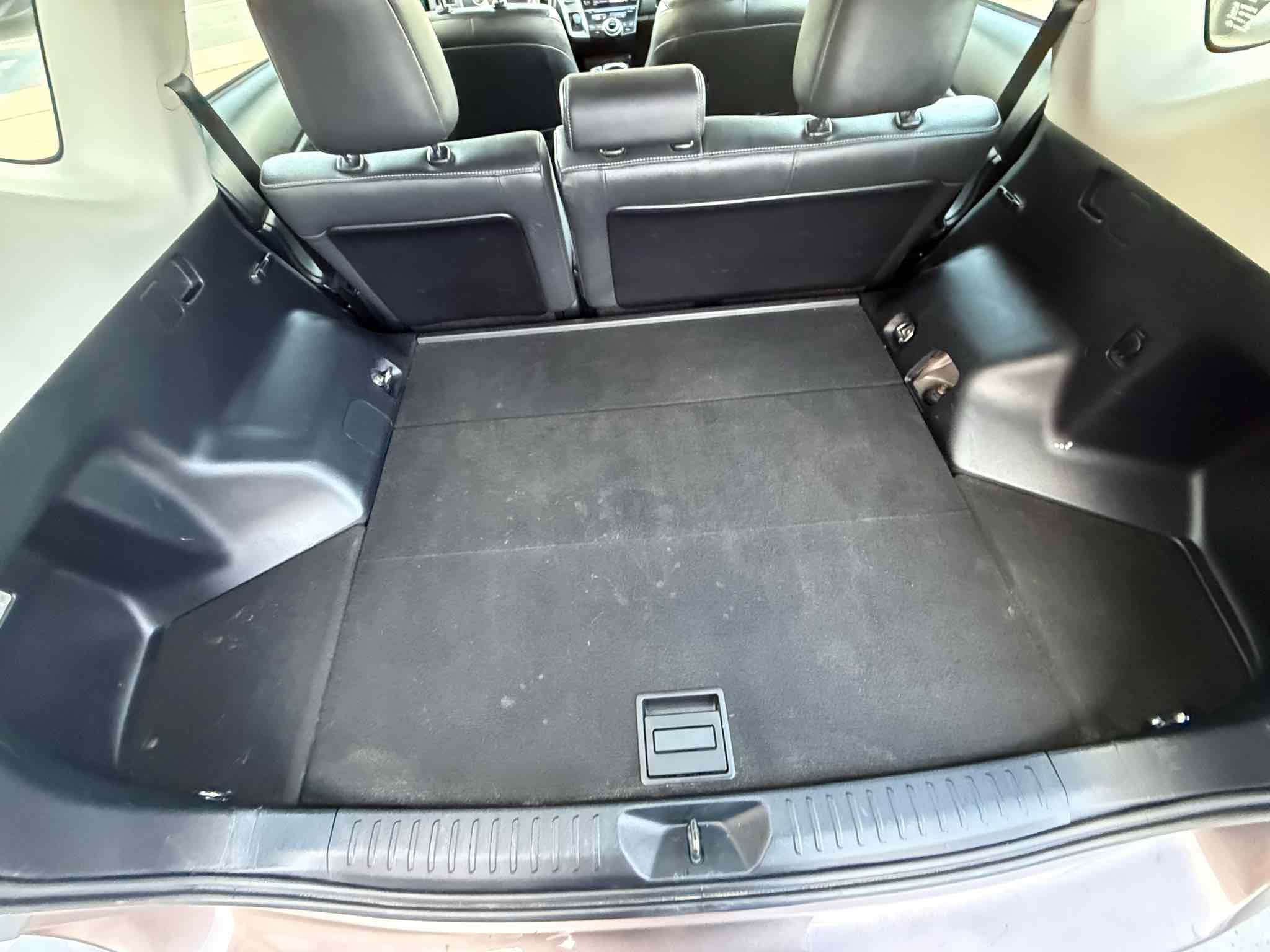 Photo 74 of this Toyota Prius v