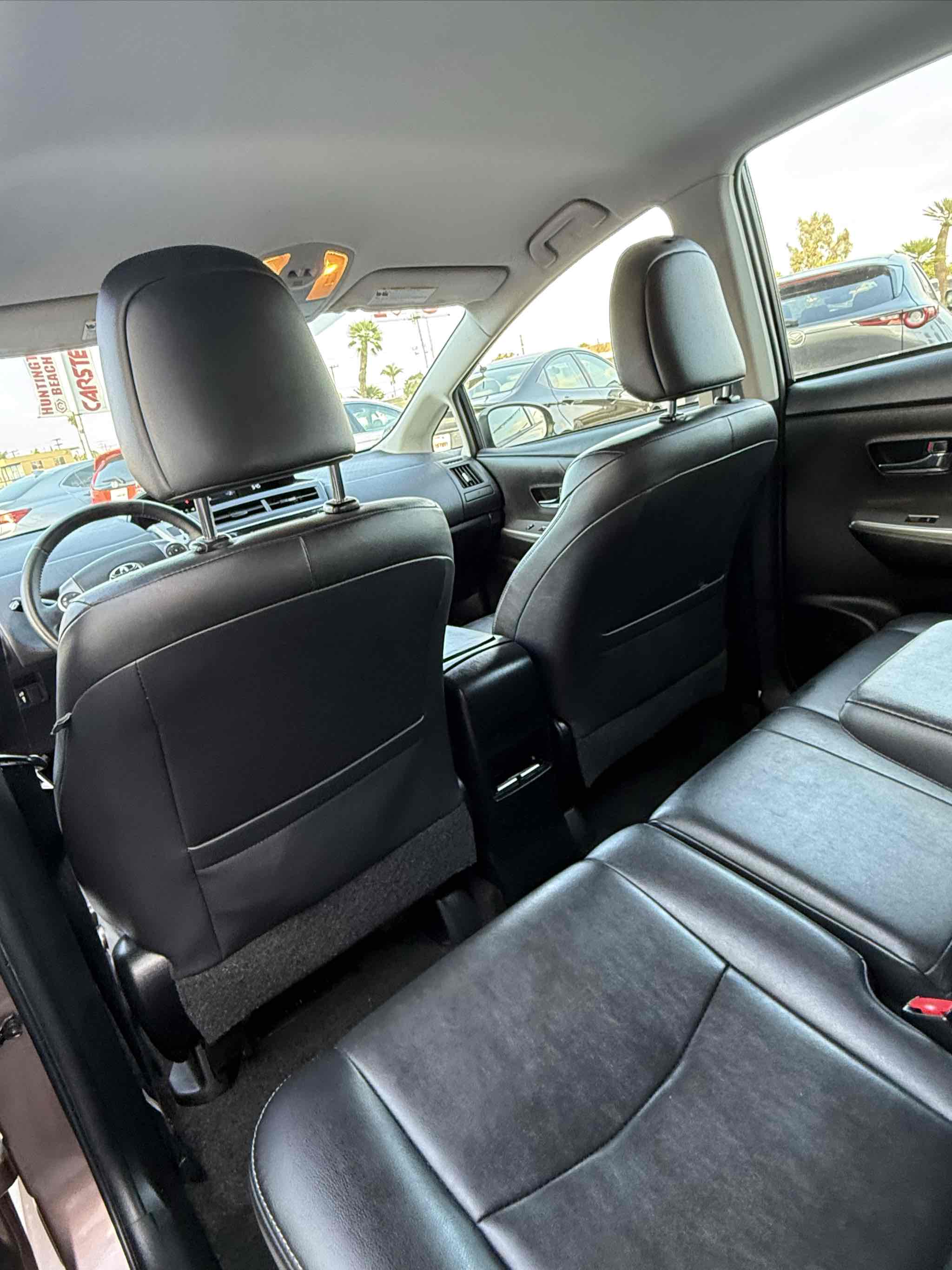 Photo 82 of this Toyota Prius v