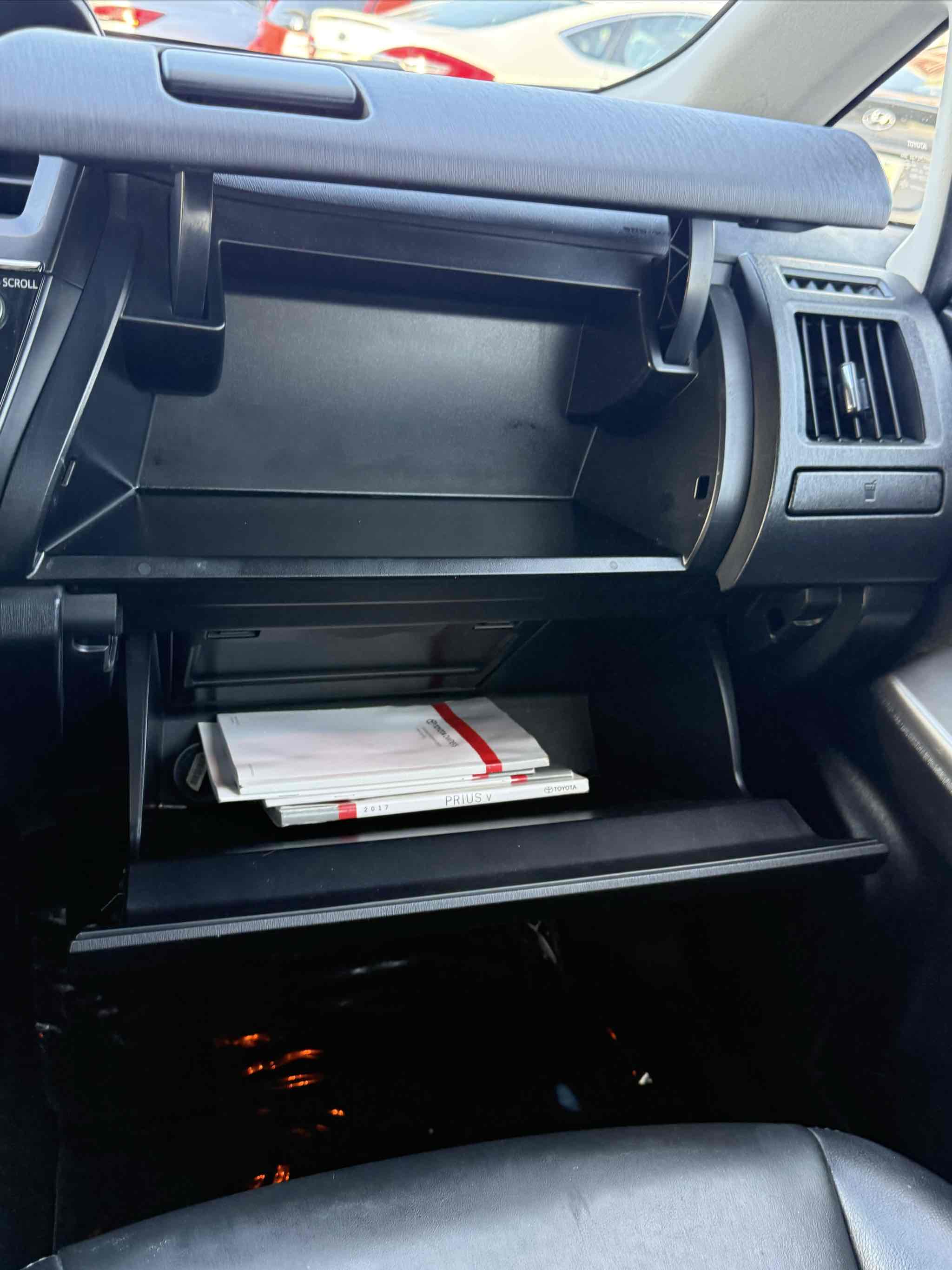 Photo 102 of this Toyota Prius v