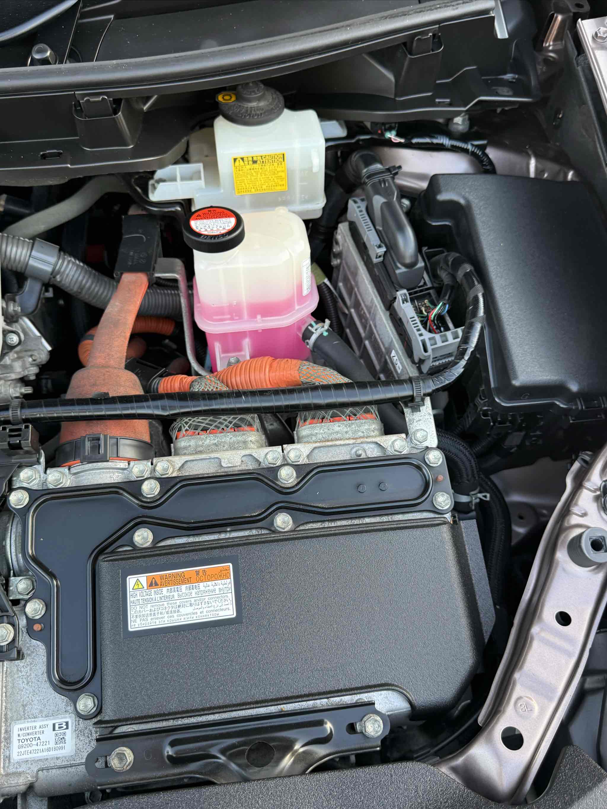 Photo 116 of this Toyota Prius v