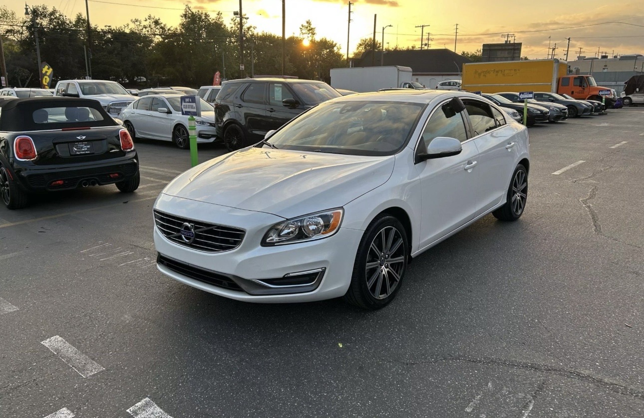 2016 Volvo S60 Inscription T5 Drive-E Premier photo 3