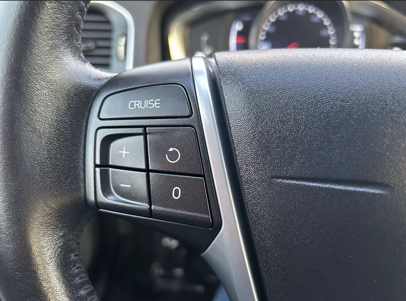 2016 Volvo S60 Inscription T5 Drive-E Premier photo 7