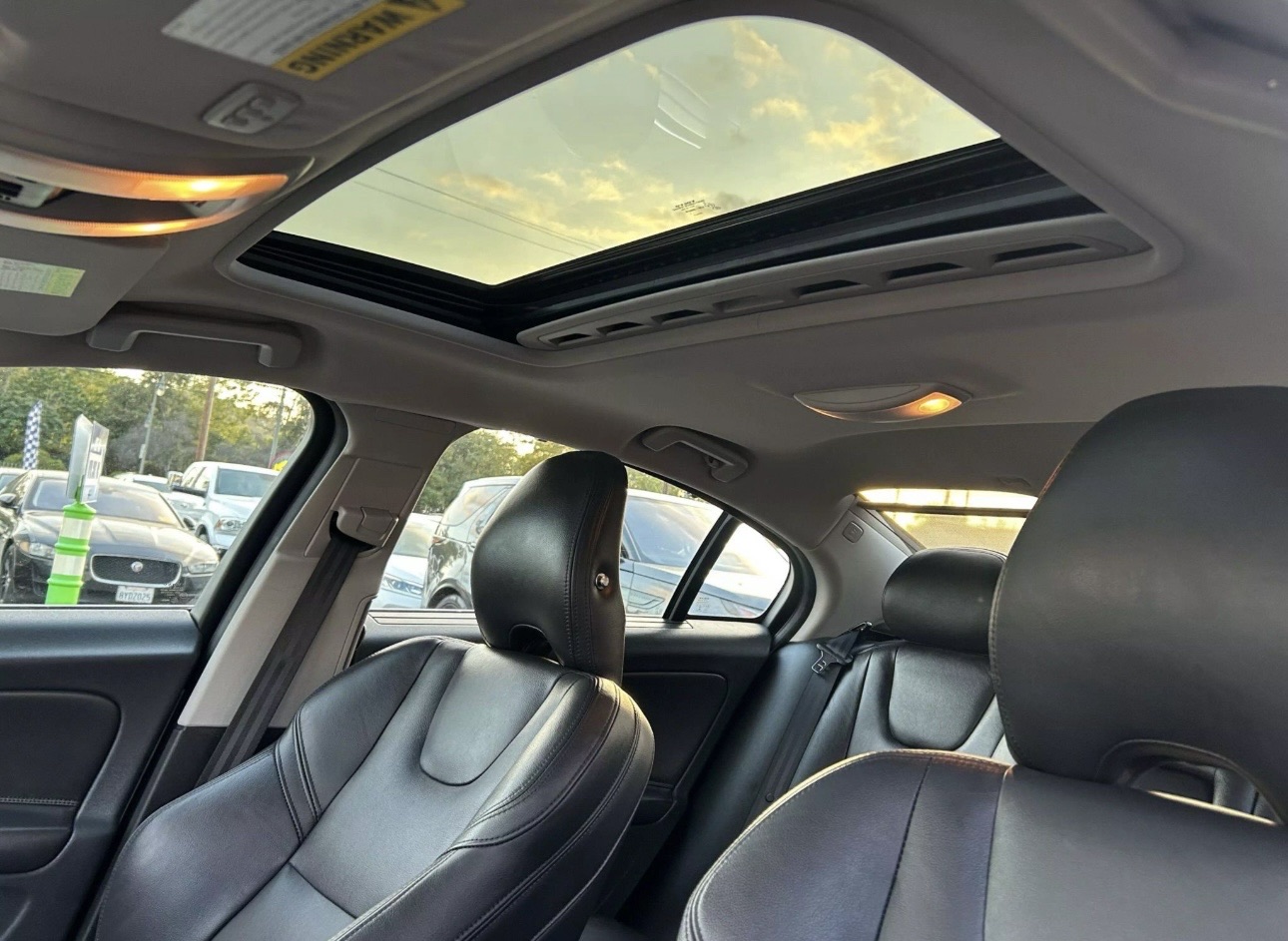 2016 Volvo S60 Inscription T5 Drive-E Premier photo 17