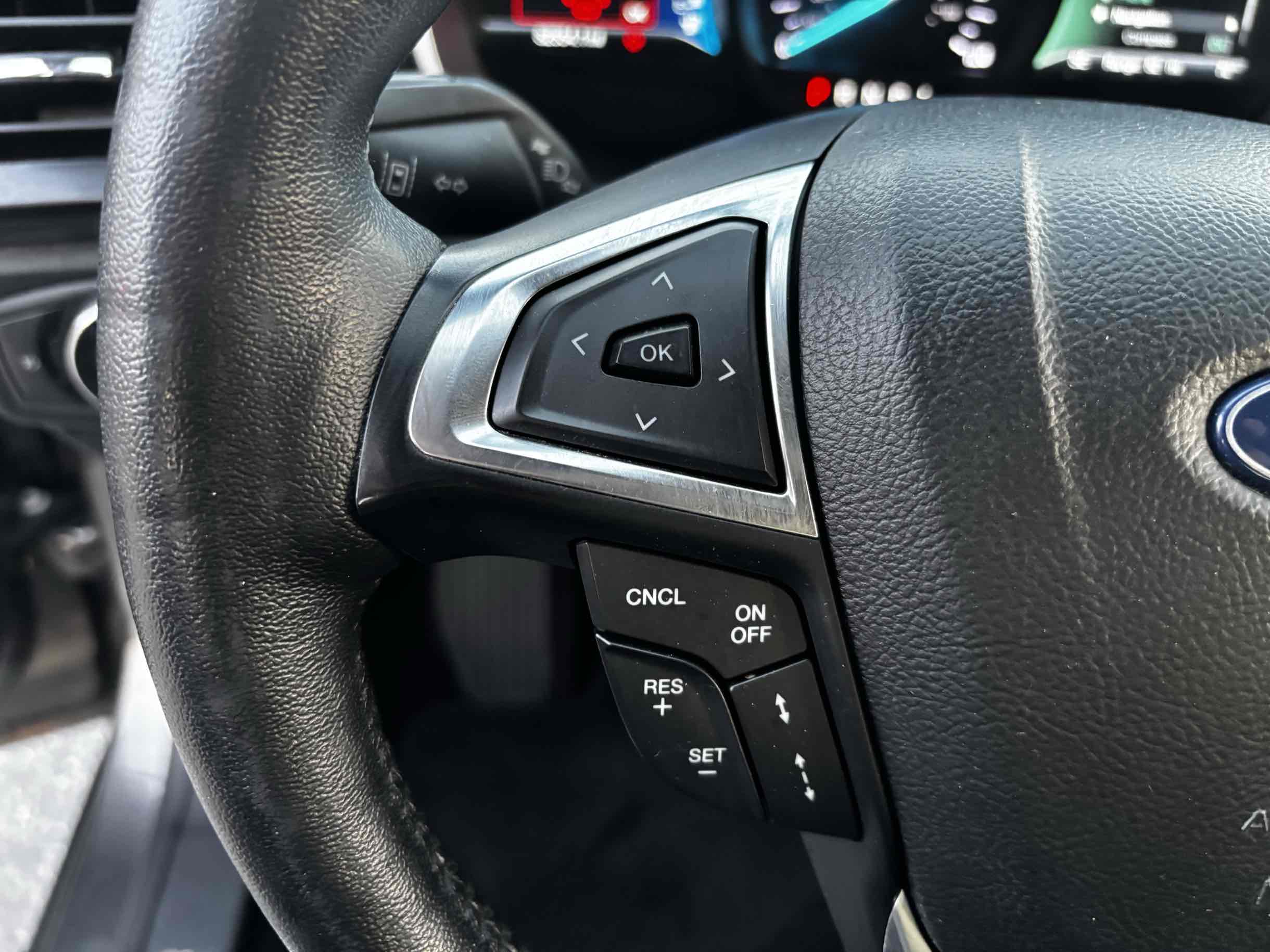 2019 Ford Fusion Hybrid Titanium photo 8
