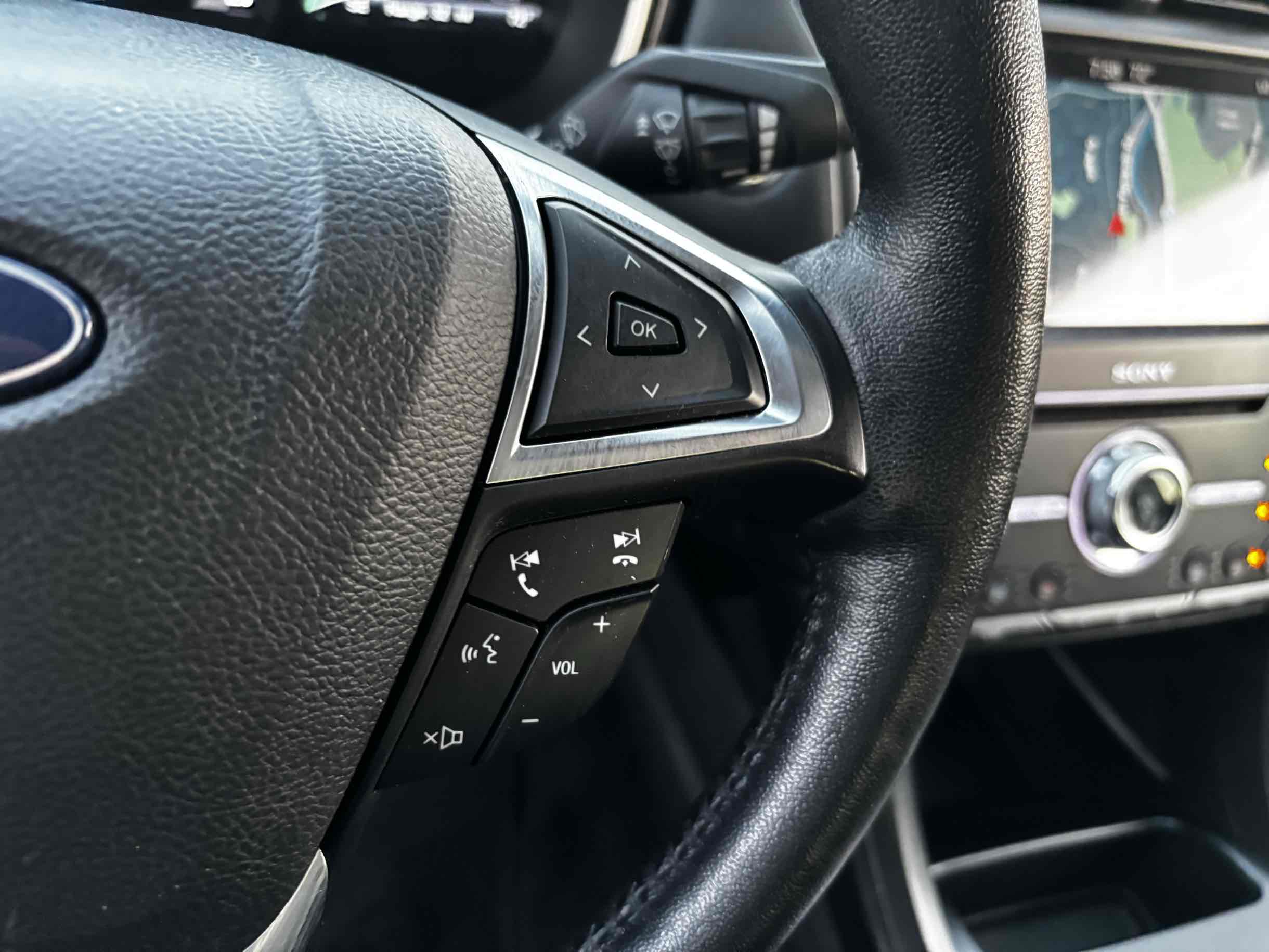 2019 Ford Fusion Hybrid Titanium photo 9