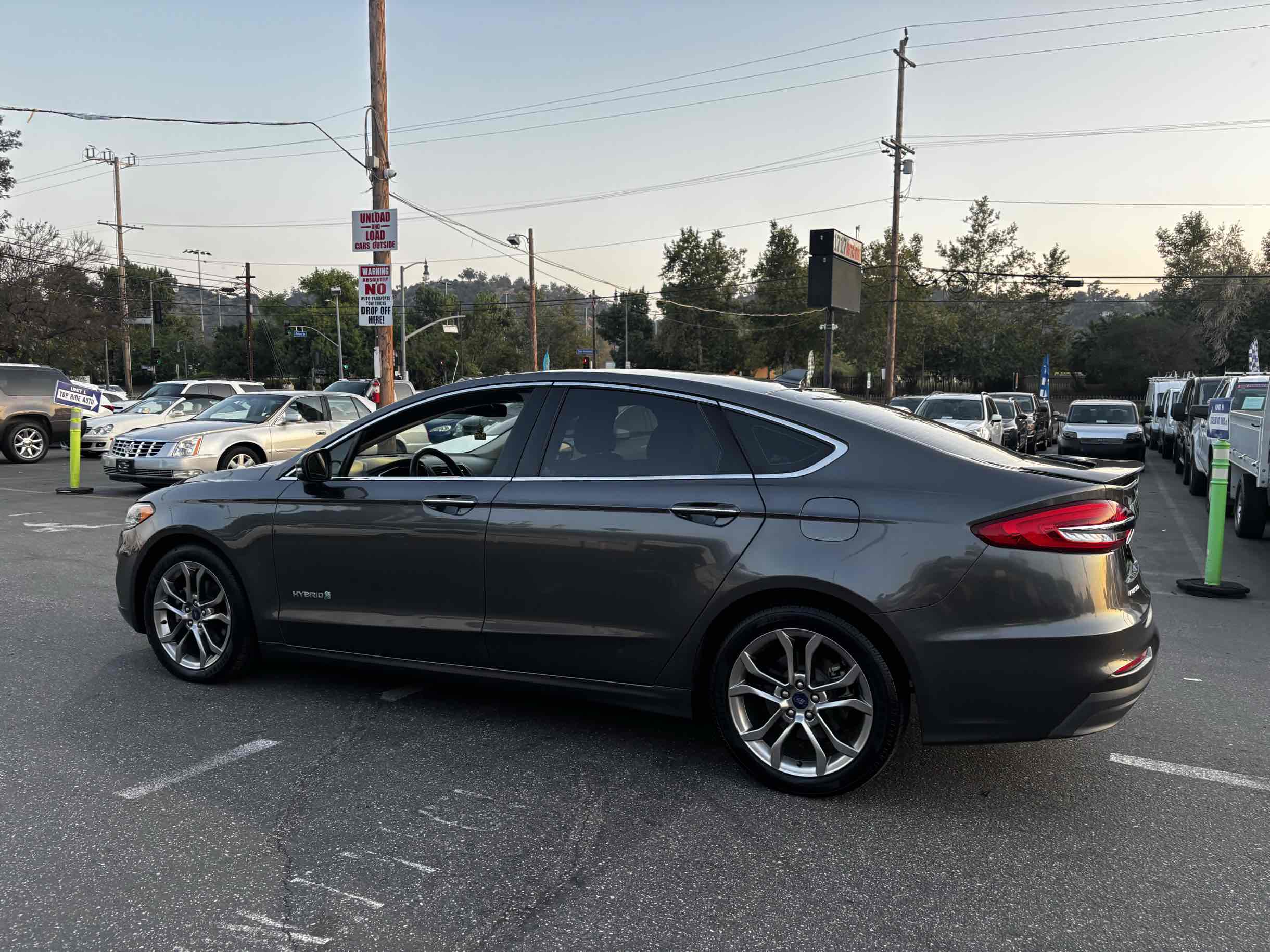 2019 Ford Fusion Hybrid Titanium photo 38