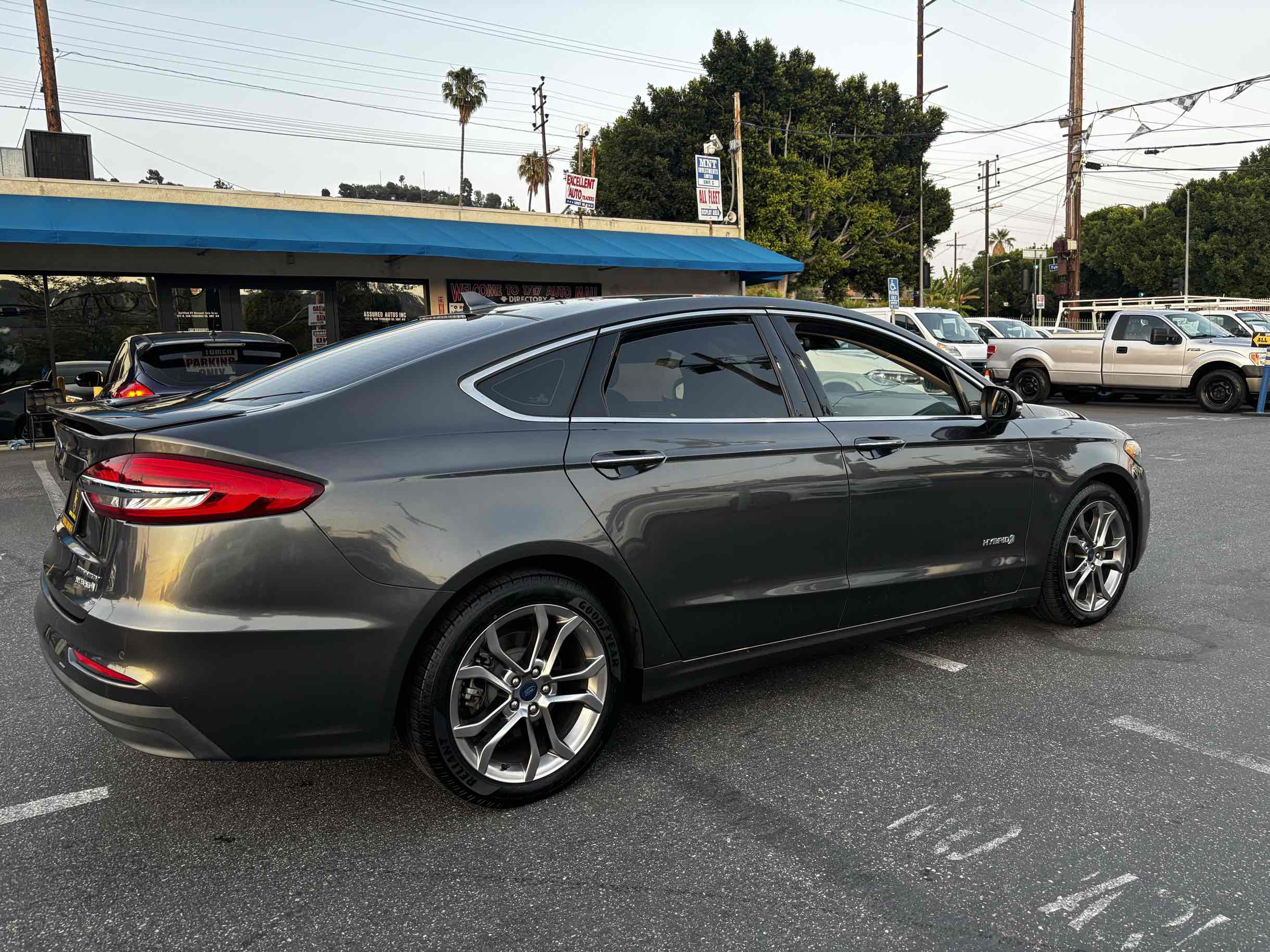 2019 Ford Fusion Hybrid Titanium photo 44
