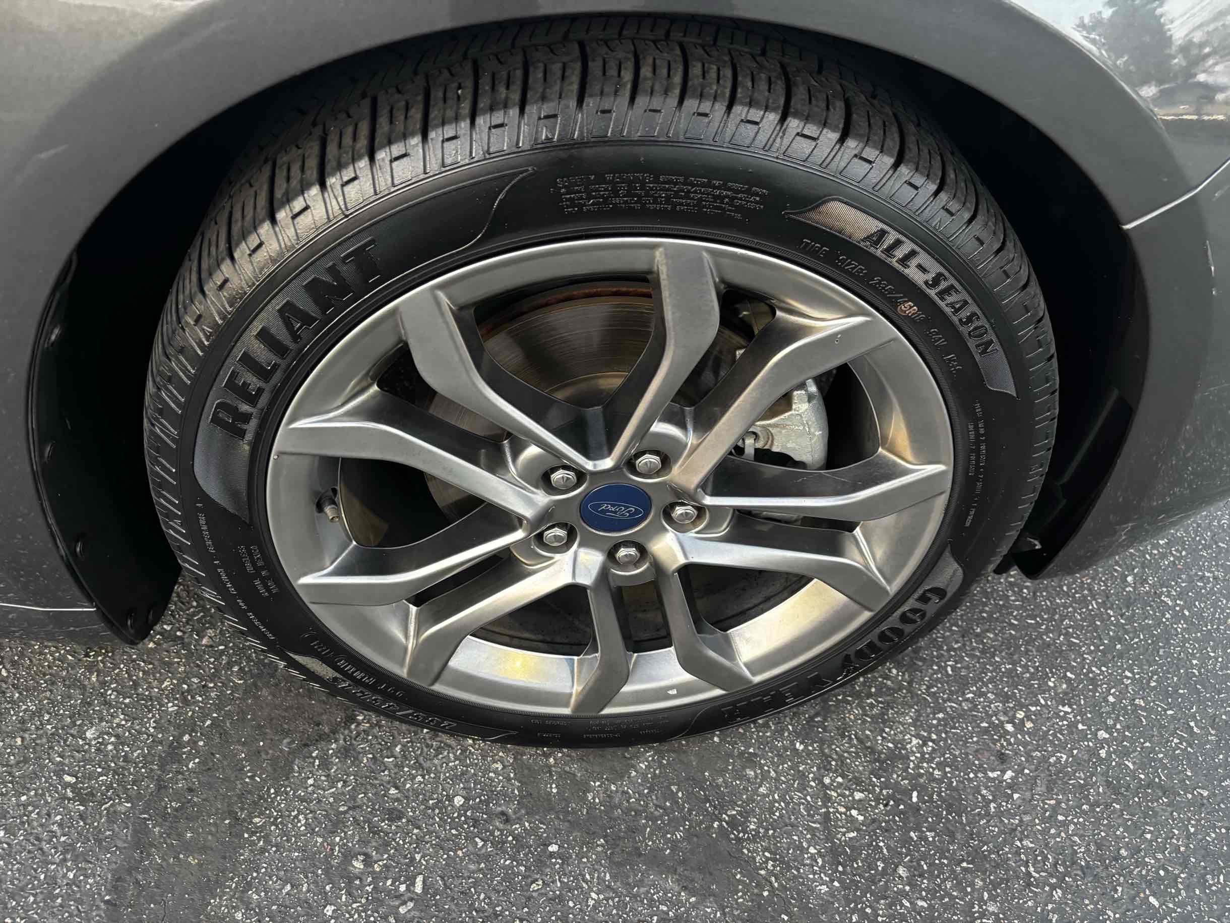 2019 Ford Fusion Hybrid Titanium photo 49
