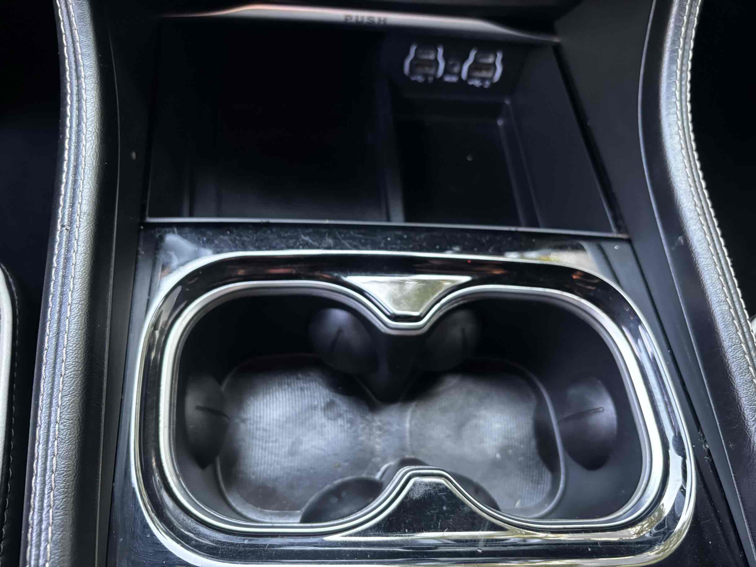 2021 Chrysler Pacifica Limited photo 14