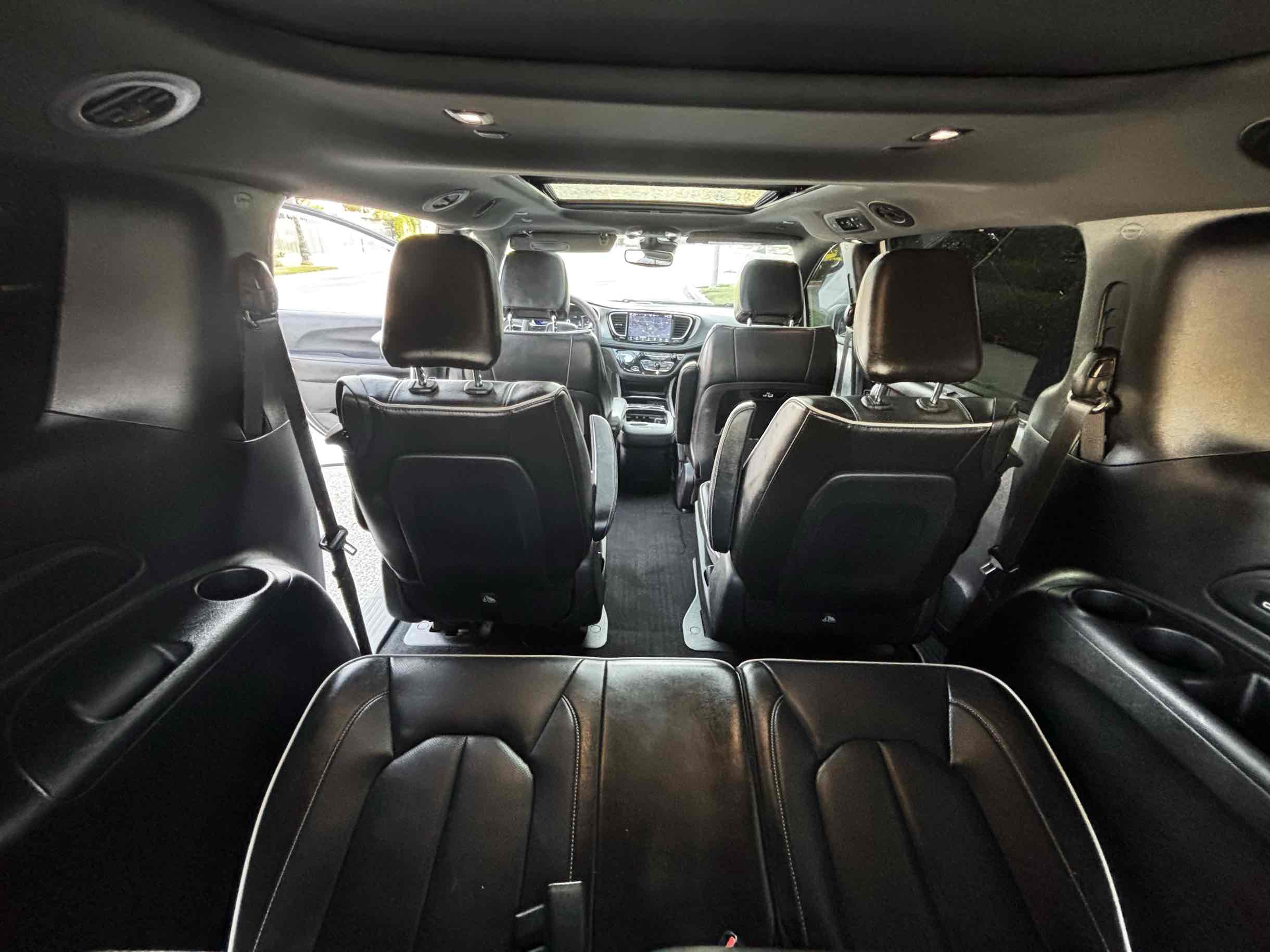 2021 Chrysler Pacifica Limited photo 20