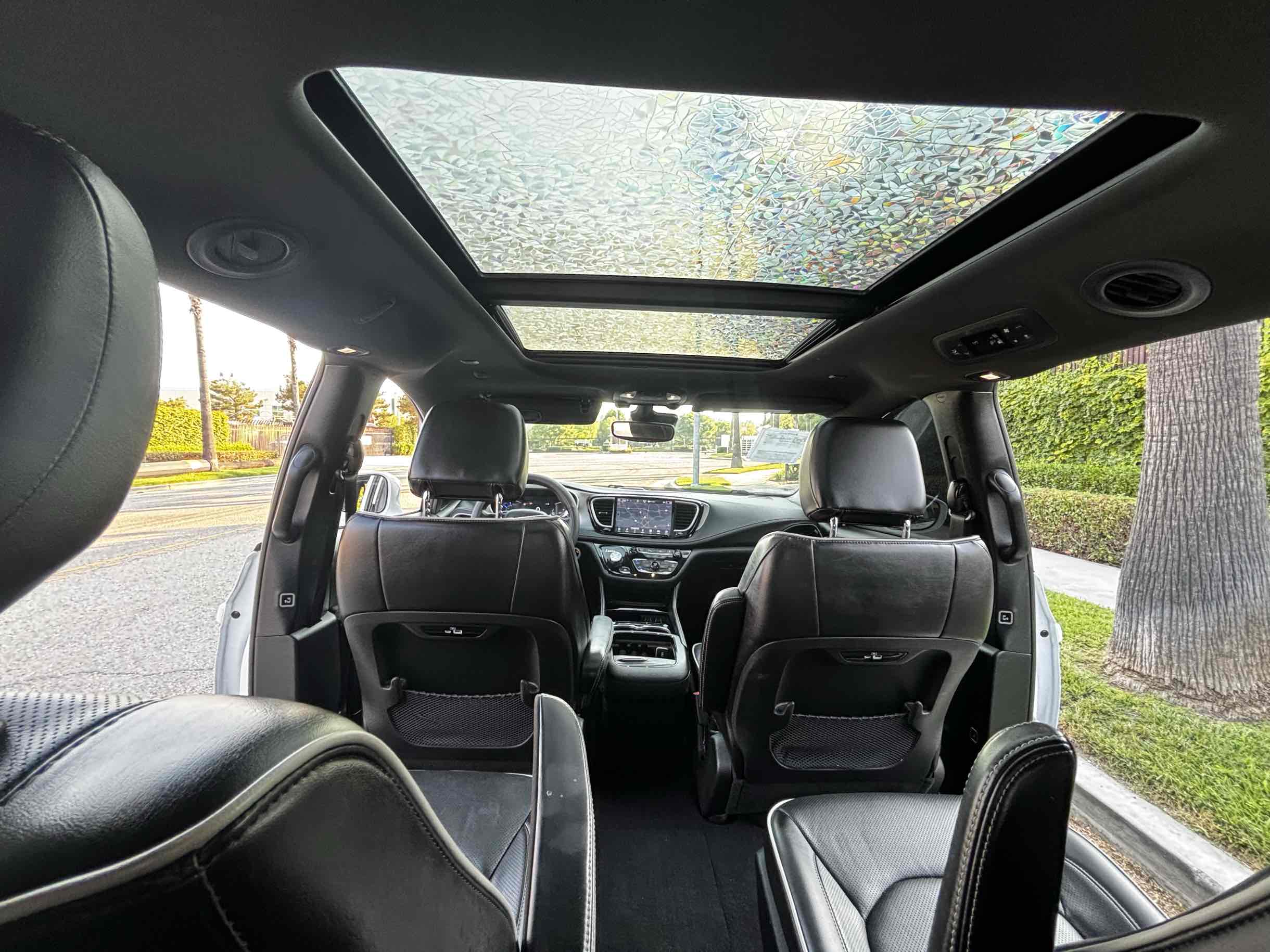 2021 Chrysler Pacifica Limited photo 33